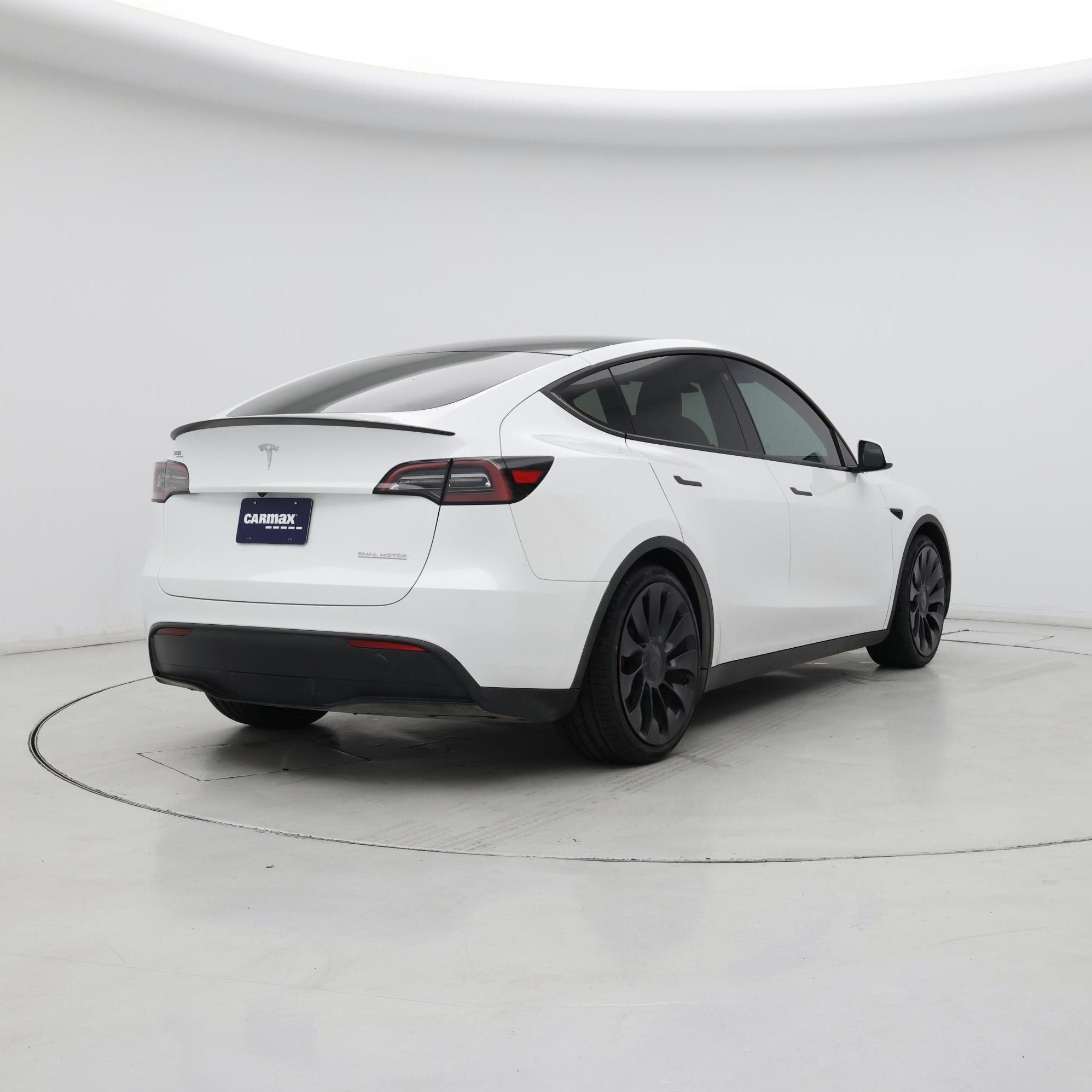 Thumbnail: 2023 Tesla Model Y - 8