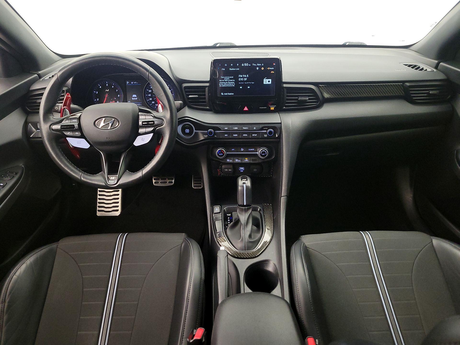 Thumbnail: 2022 Hyundai Veloster - 9