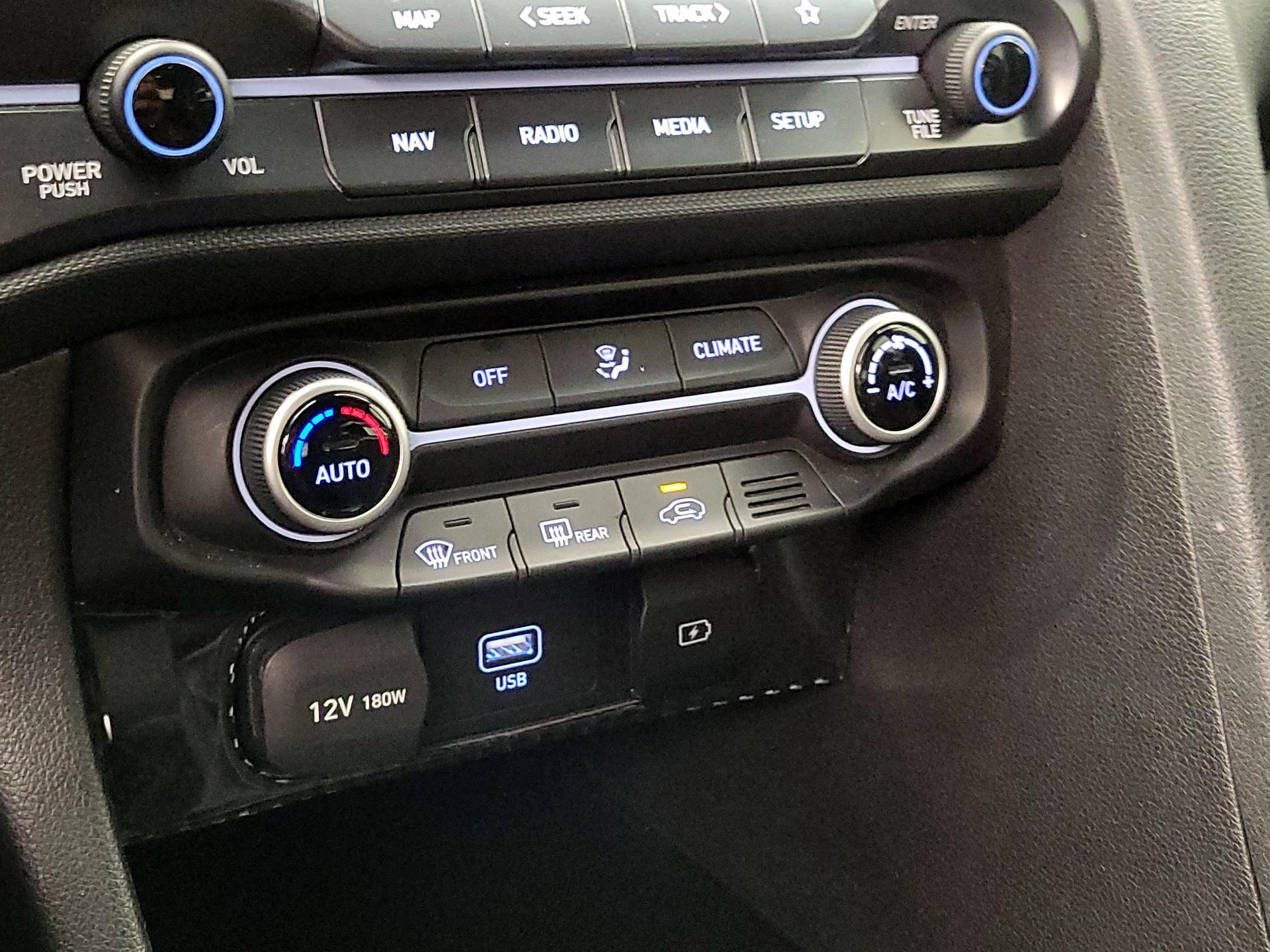 Thumbnail: 2022 Hyundai Veloster - 17