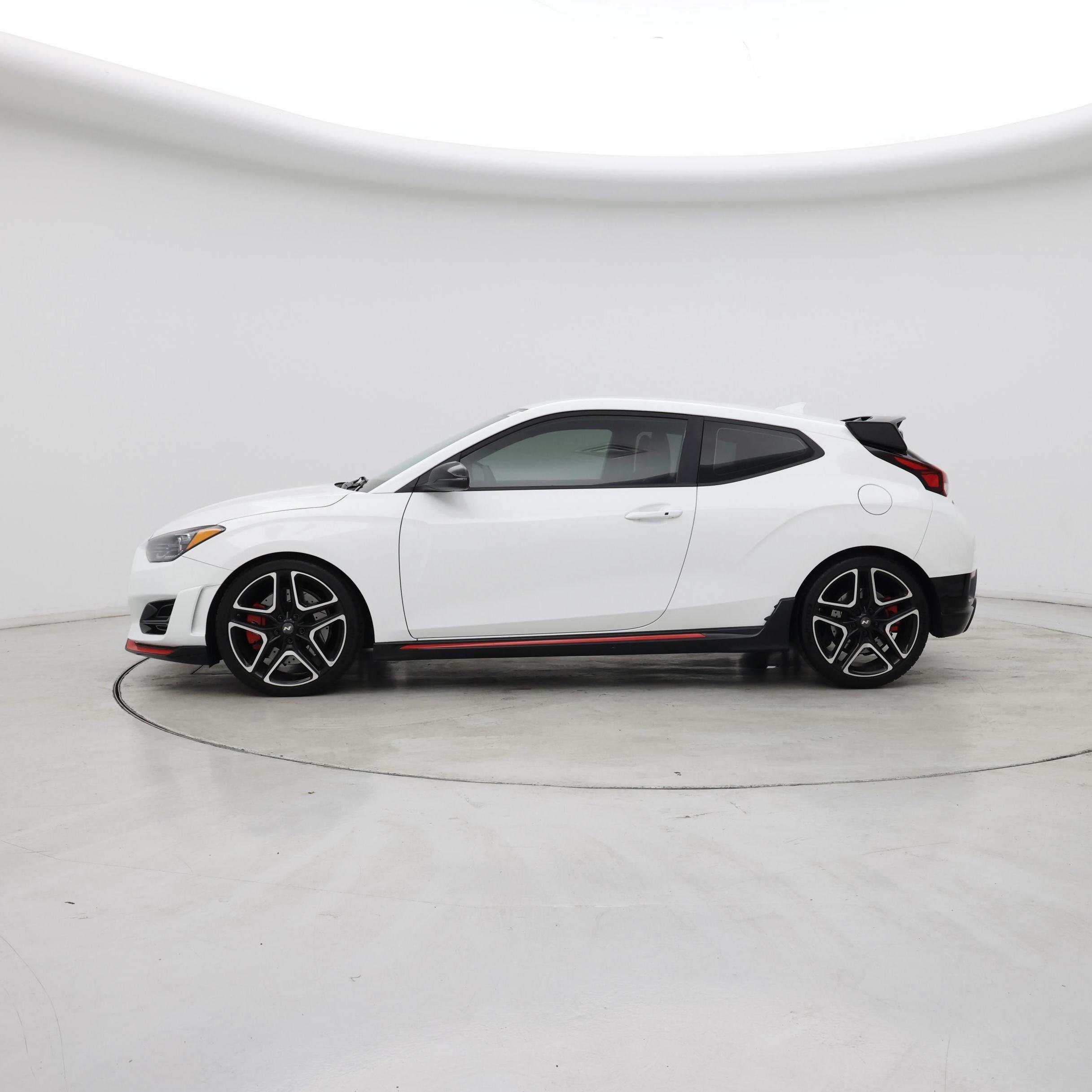 Thumbnail: 2022 Hyundai Veloster - 3