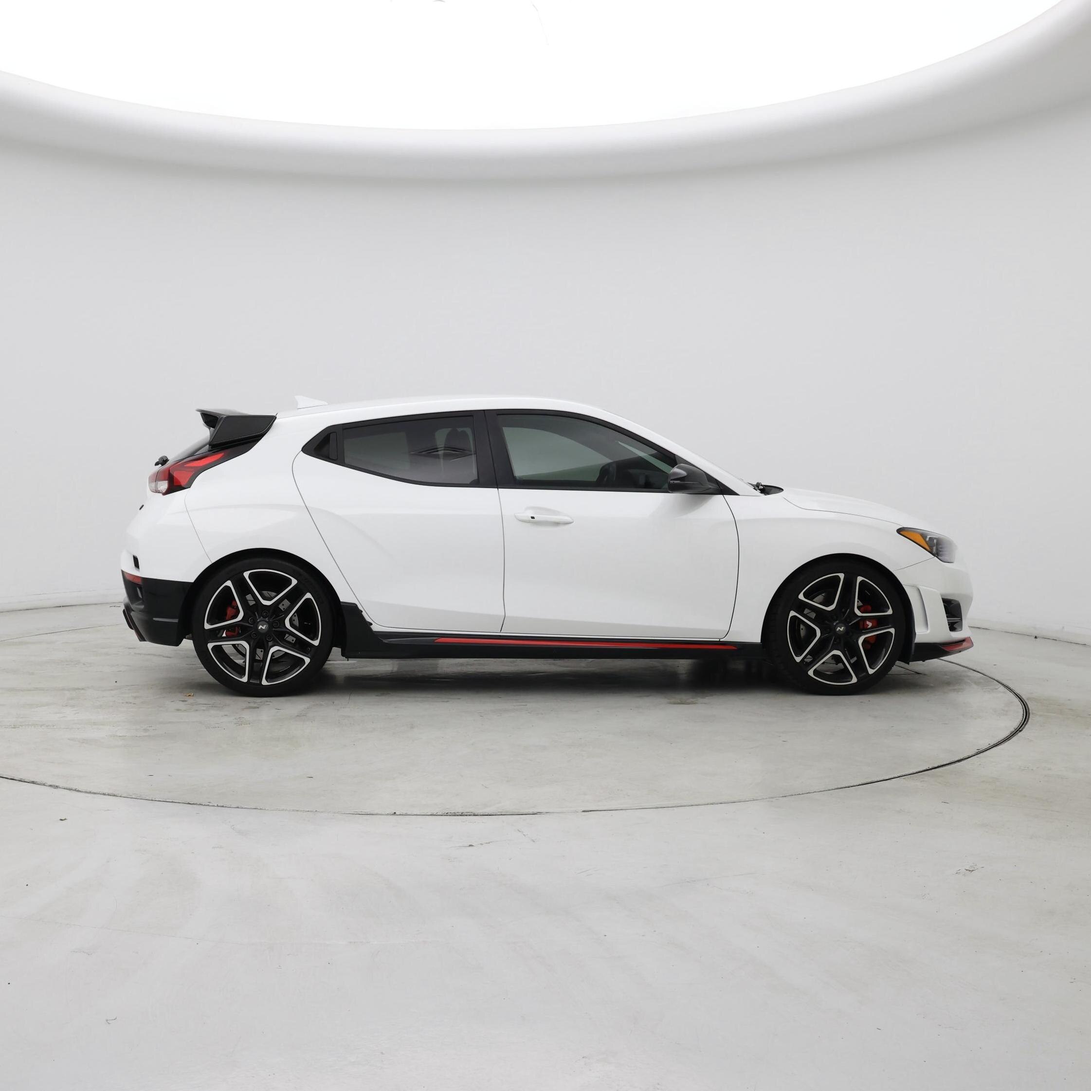 Thumbnail: 2022 Hyundai Veloster - 7