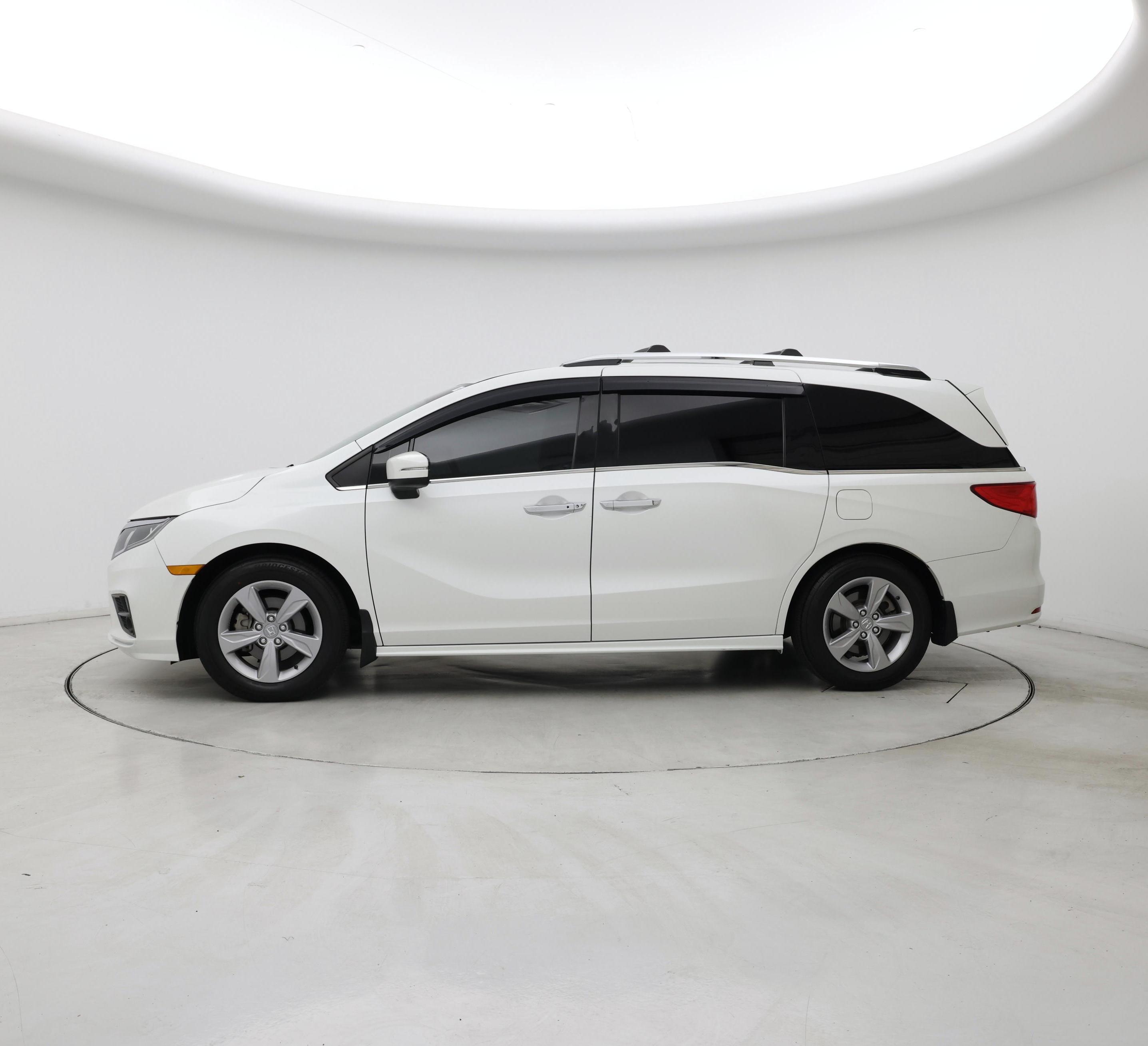 Thumbnail: 2020 Honda Odyssey - 3