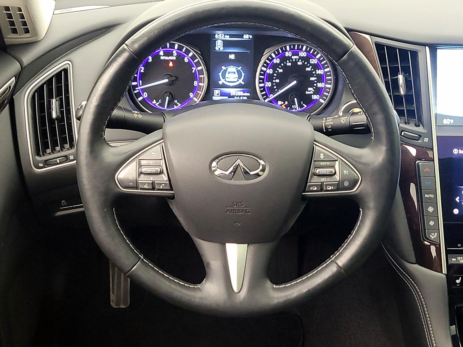 Thumbnail: 2014 INFINITI Q50 - 10