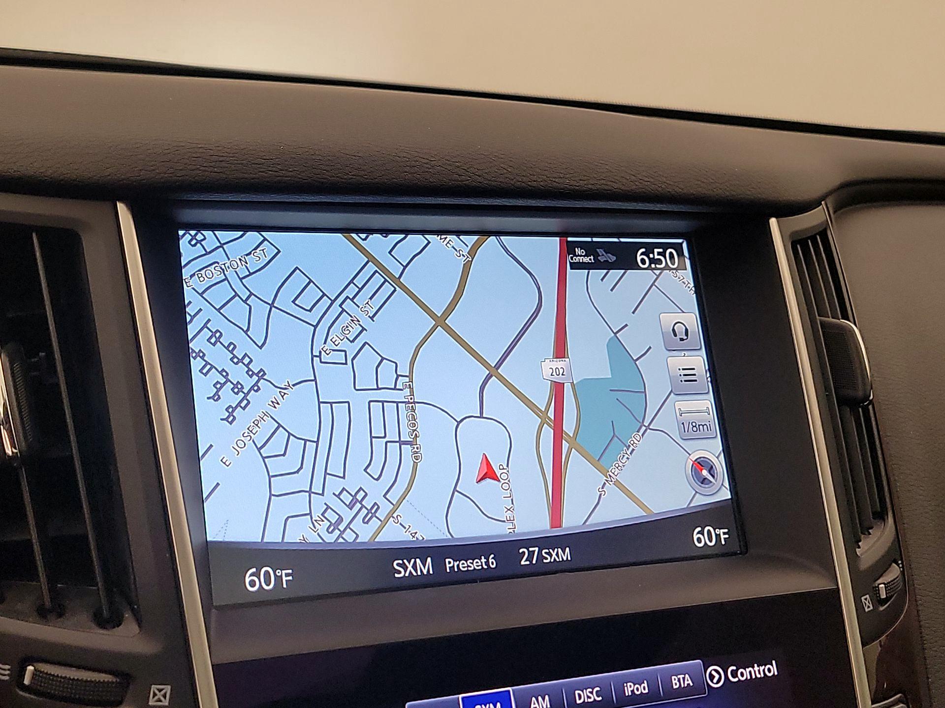 Thumbnail: 2014 INFINITI Q50 - 14