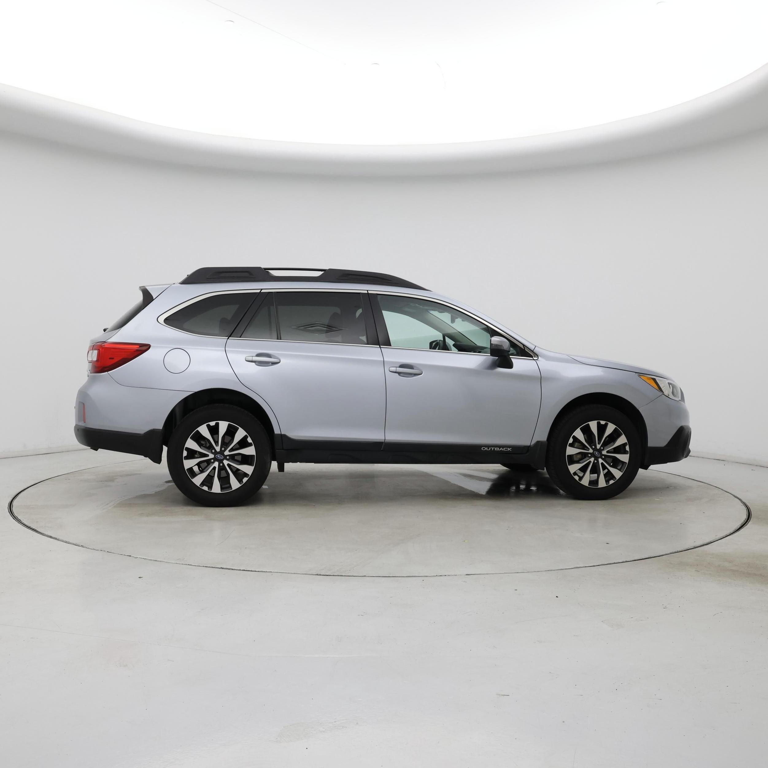 Thumbnail: 2017 Subaru Outback - 7