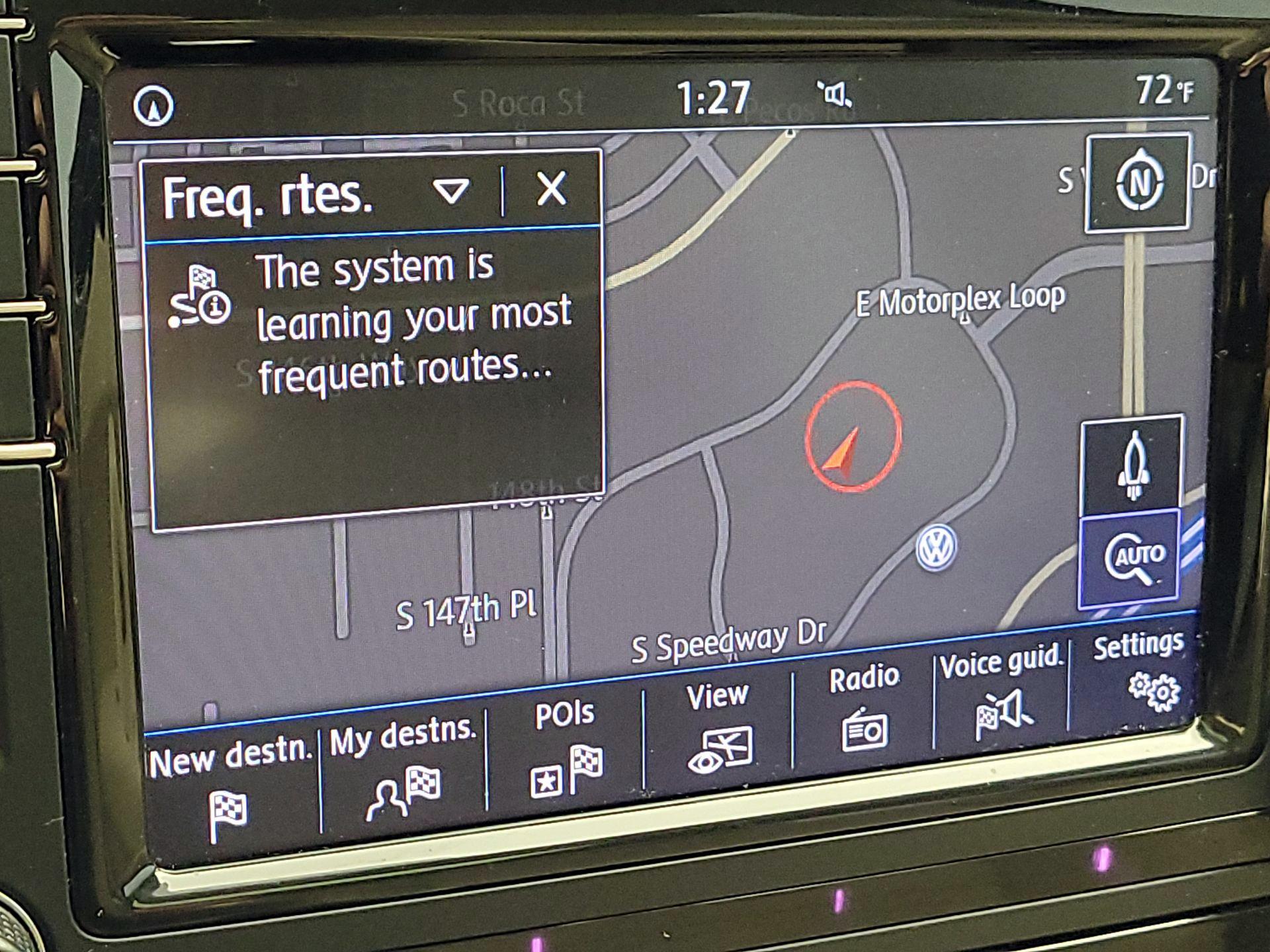 Thumbnail: 2018 Volkswagen Passat - 14