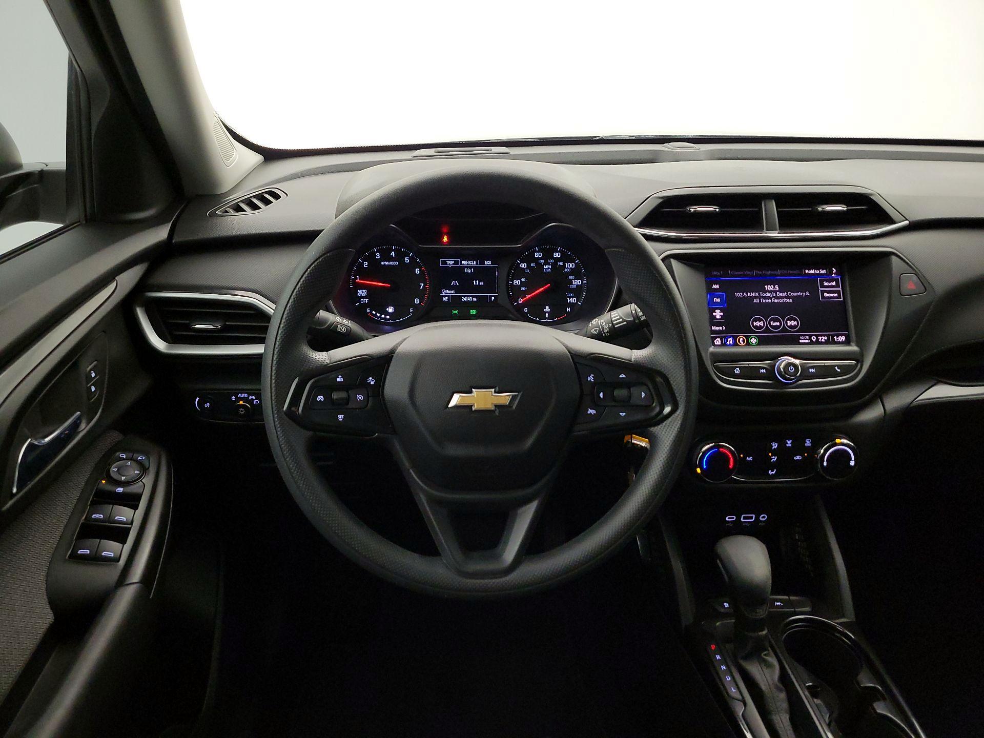 Thumbnail: 2022 Chevrolet TrailBlazer - 10