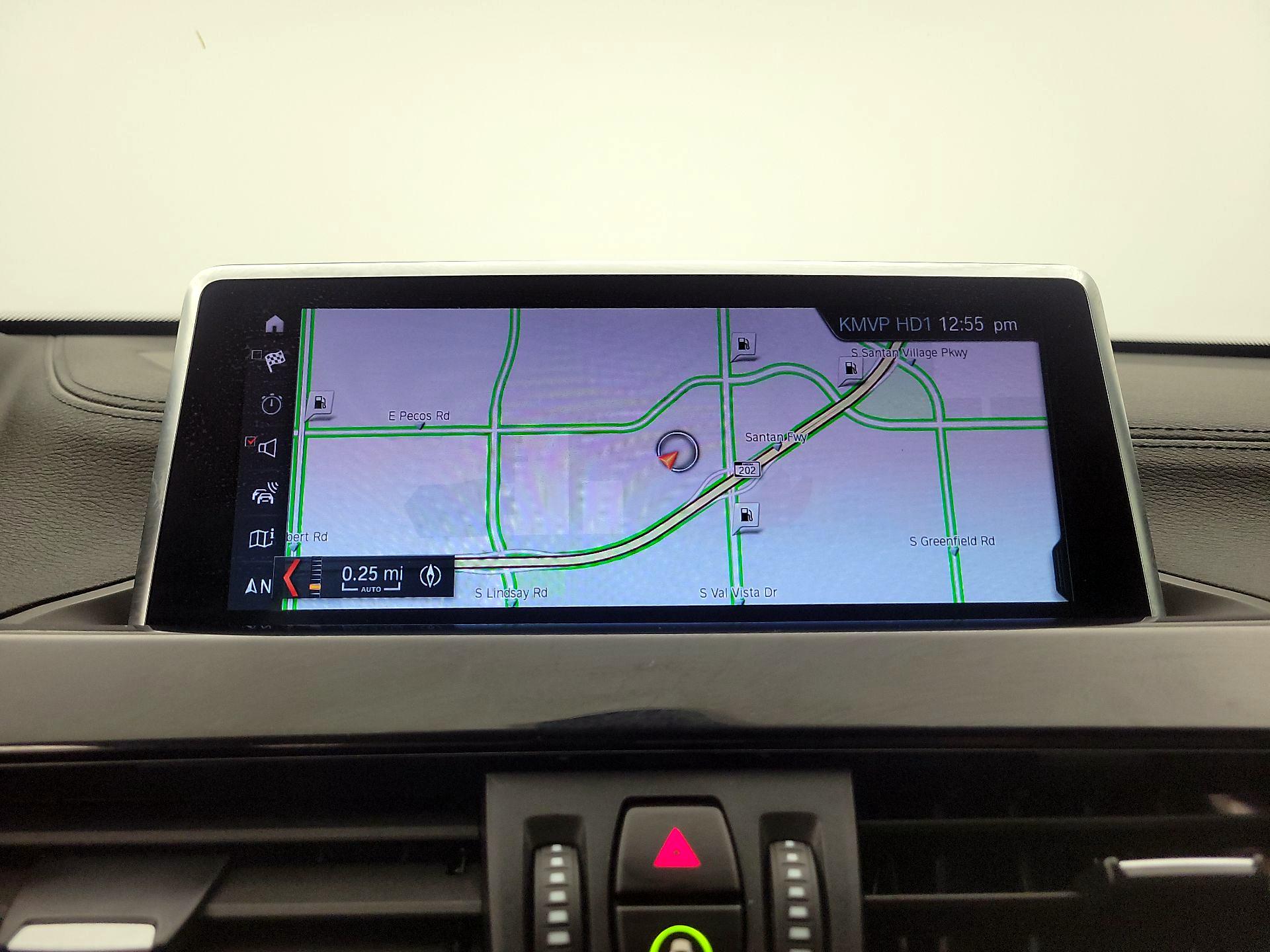 Thumbnail: 2022 BMW X1 - 14