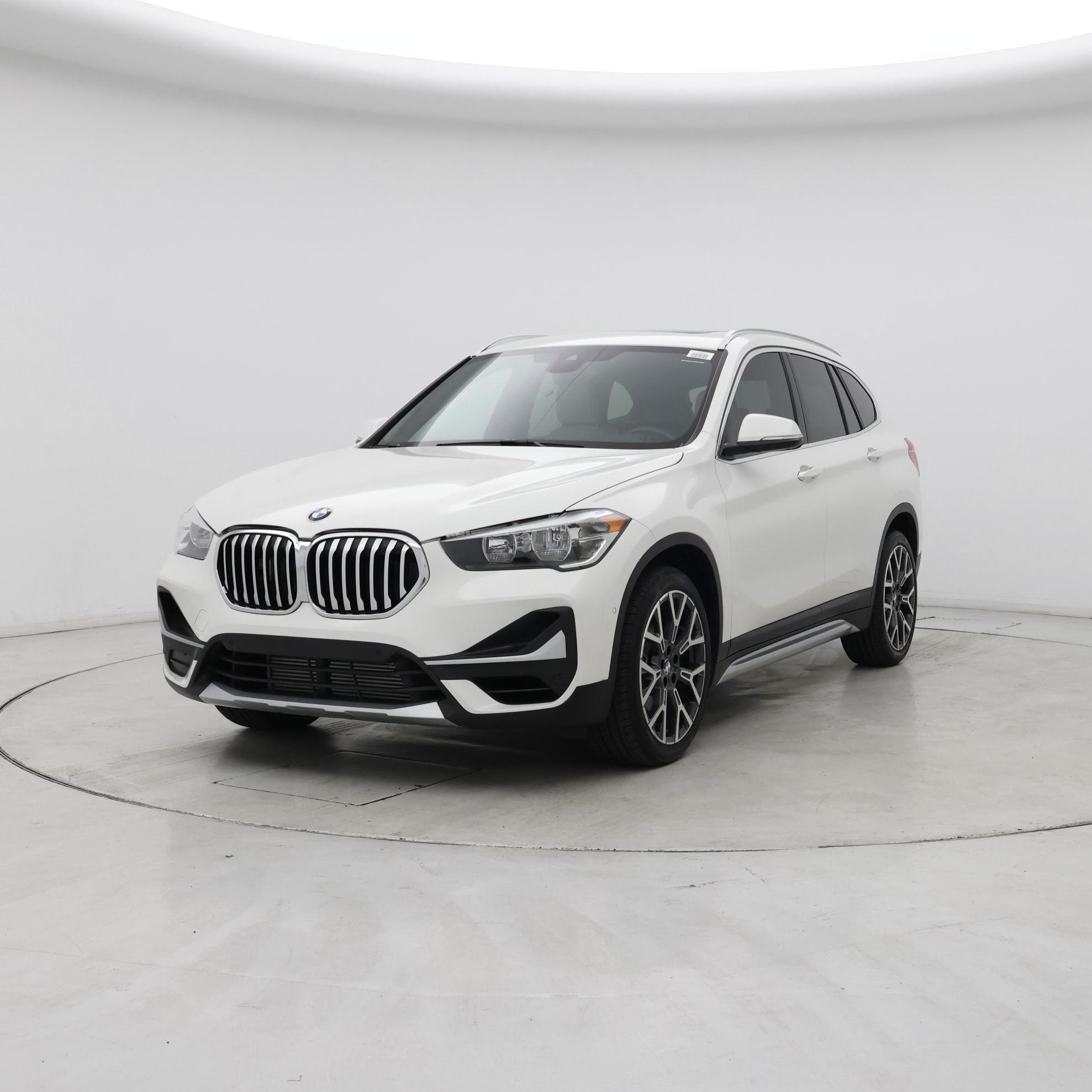 Thumbnail: 2022 BMW X1 - 4