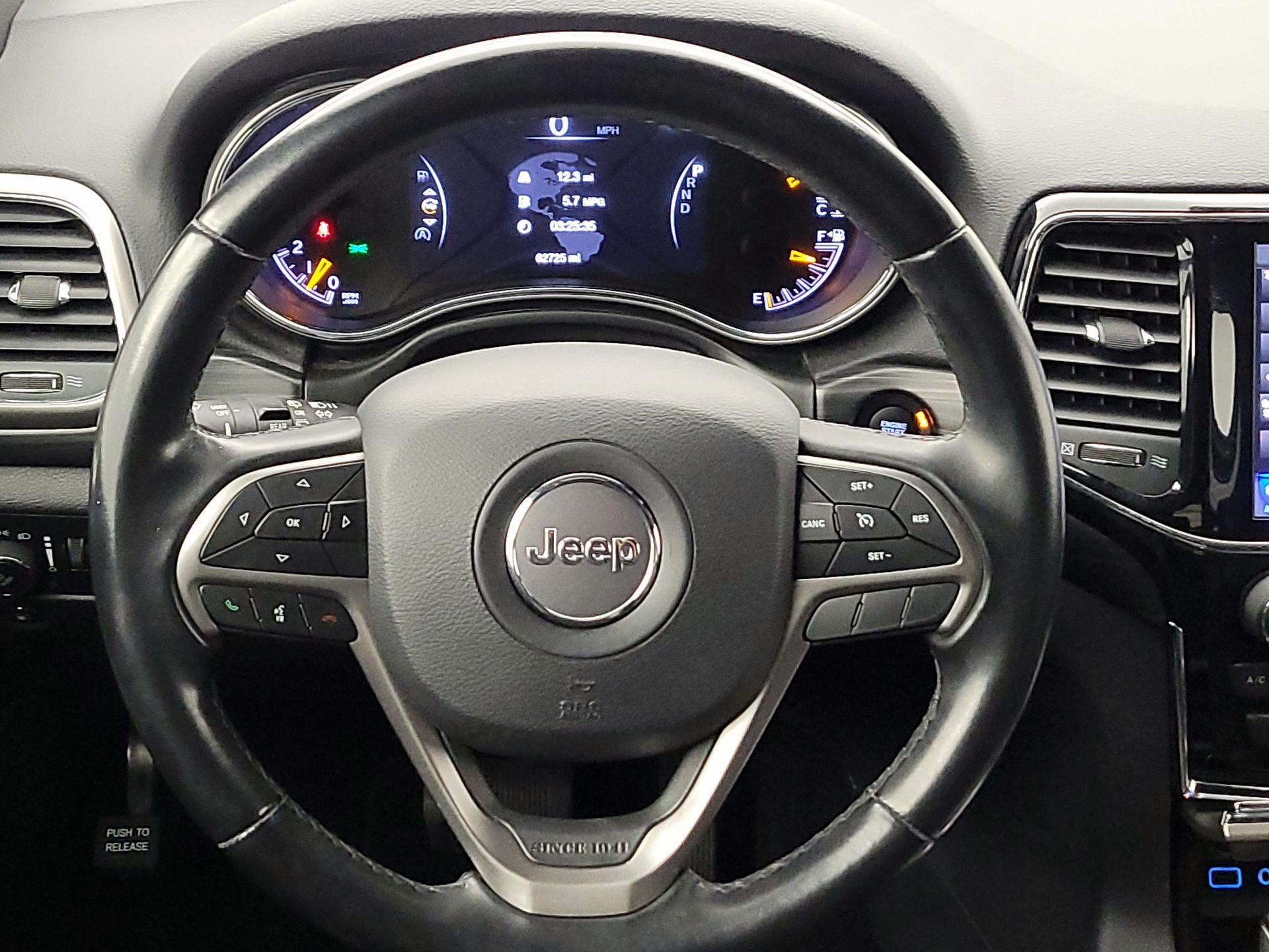 Thumbnail: 2020 Jeep Grand Cherokee - 10