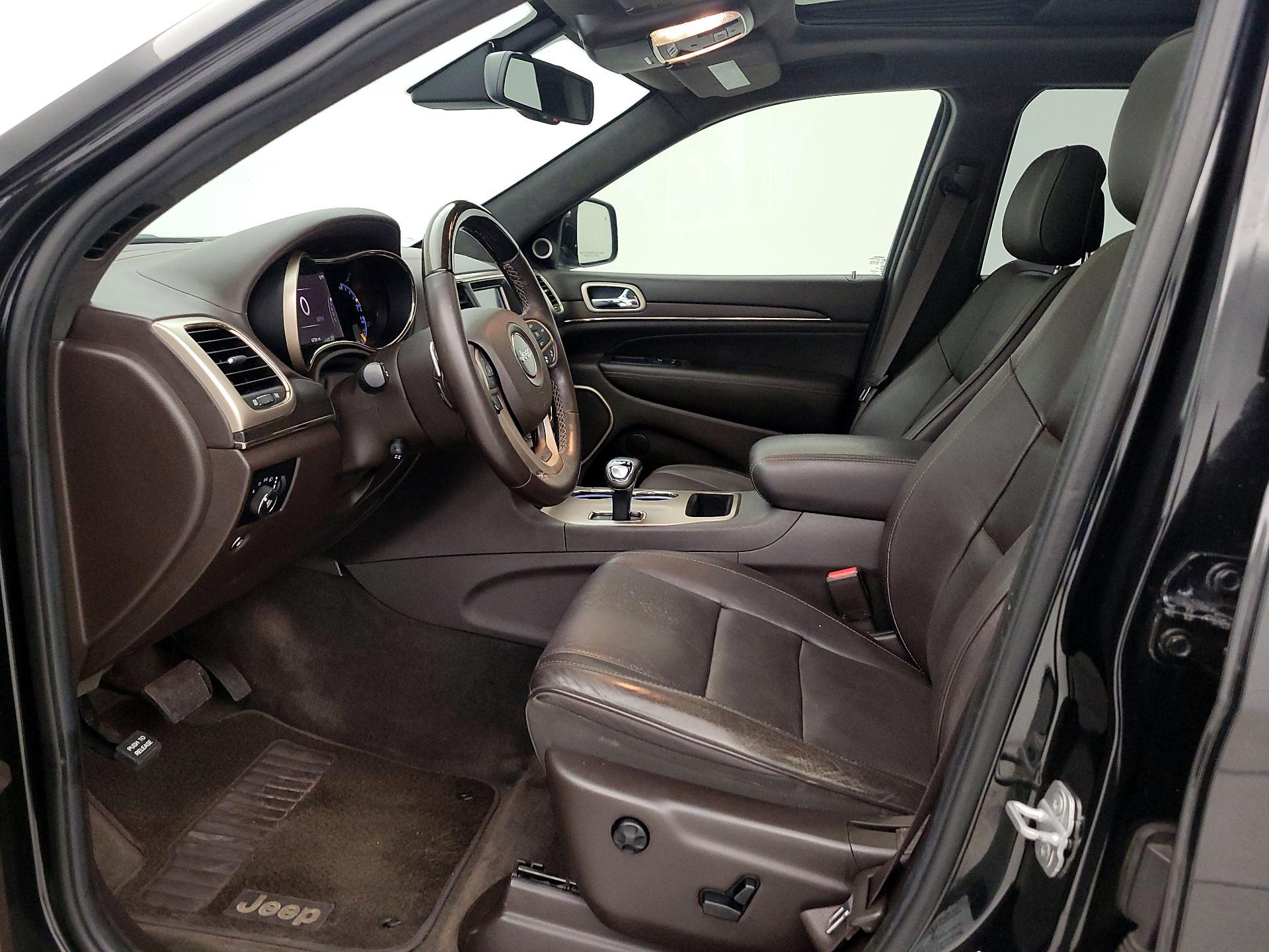 Thumbnail: 2014 Jeep Grand Cherokee - 11