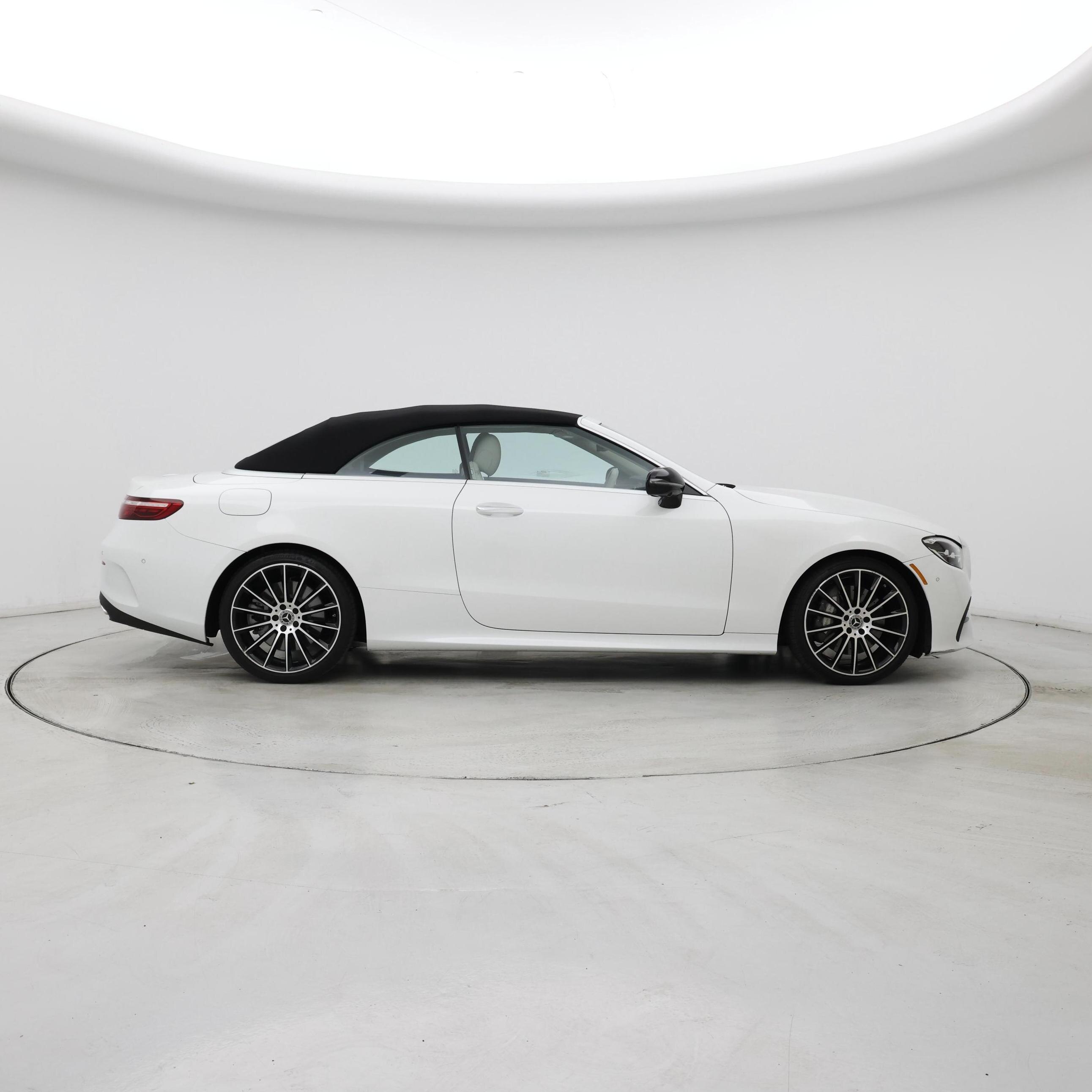 Thumbnail: 2023 Mercedes-Benz E-Class - 7