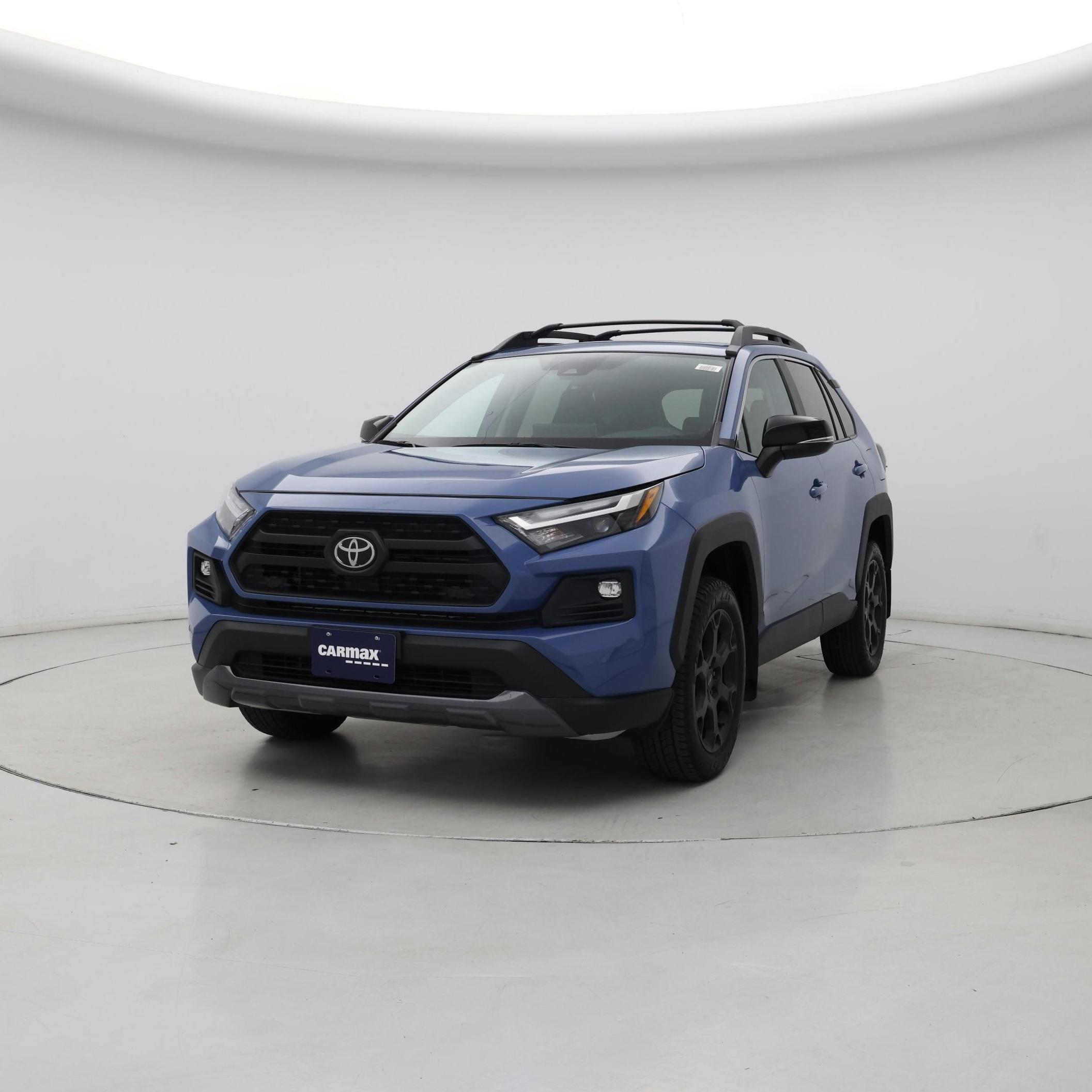 Thumbnail: 2022 Toyota RAV4 - 4