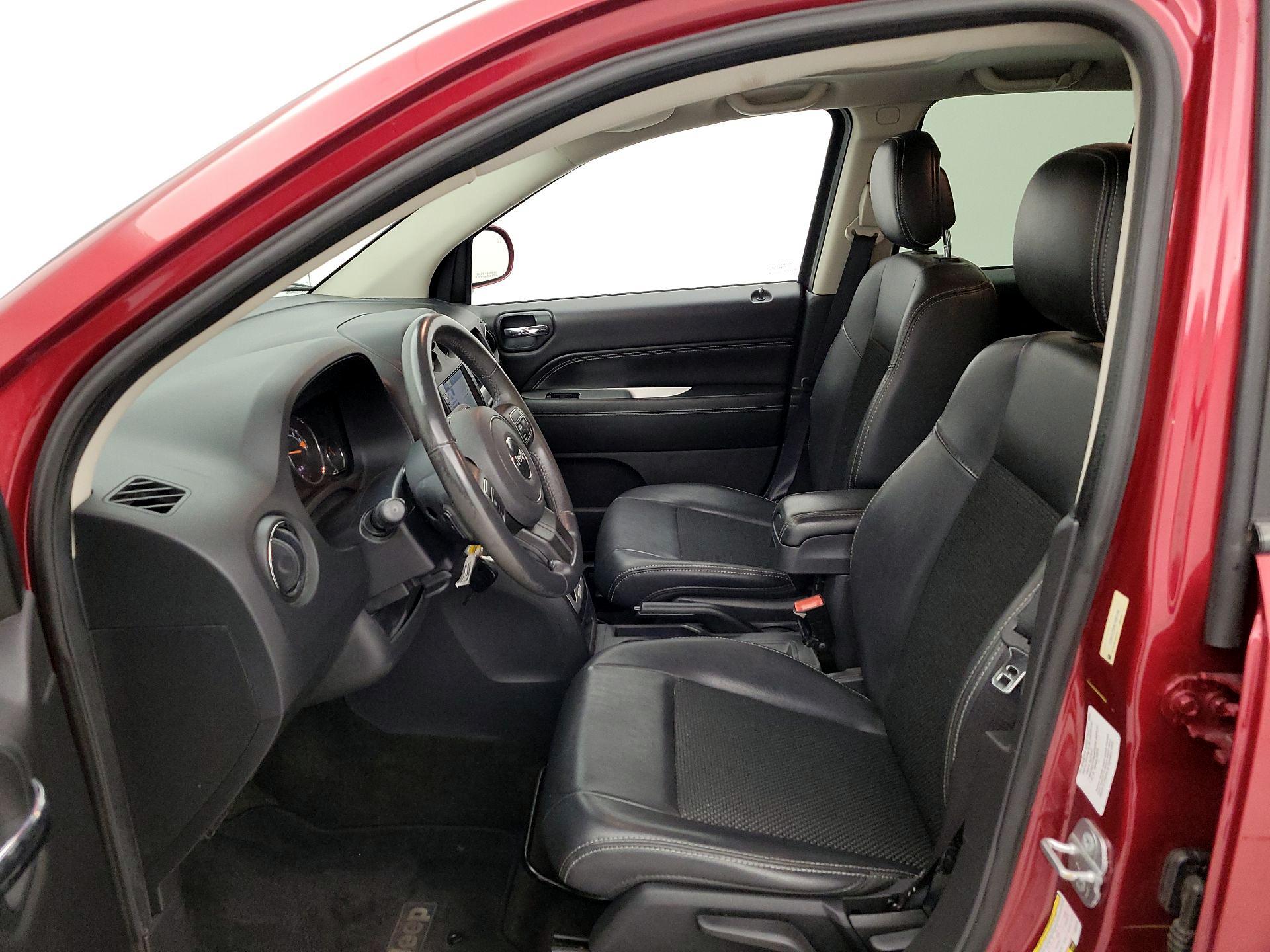 Thumbnail: 2014 Jeep Compass - 11