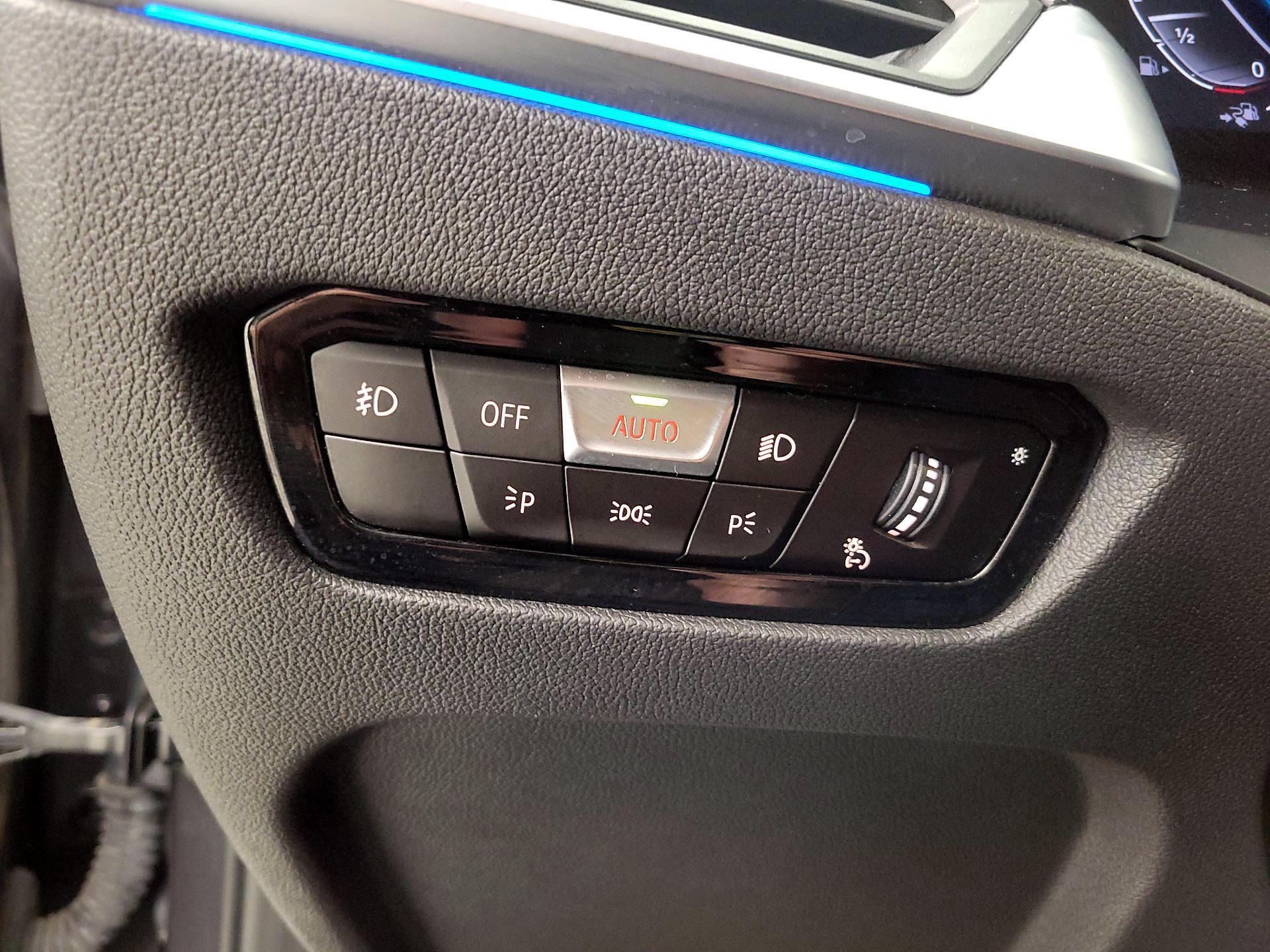 Thumbnail: 2022 BMW 3 Series - 13