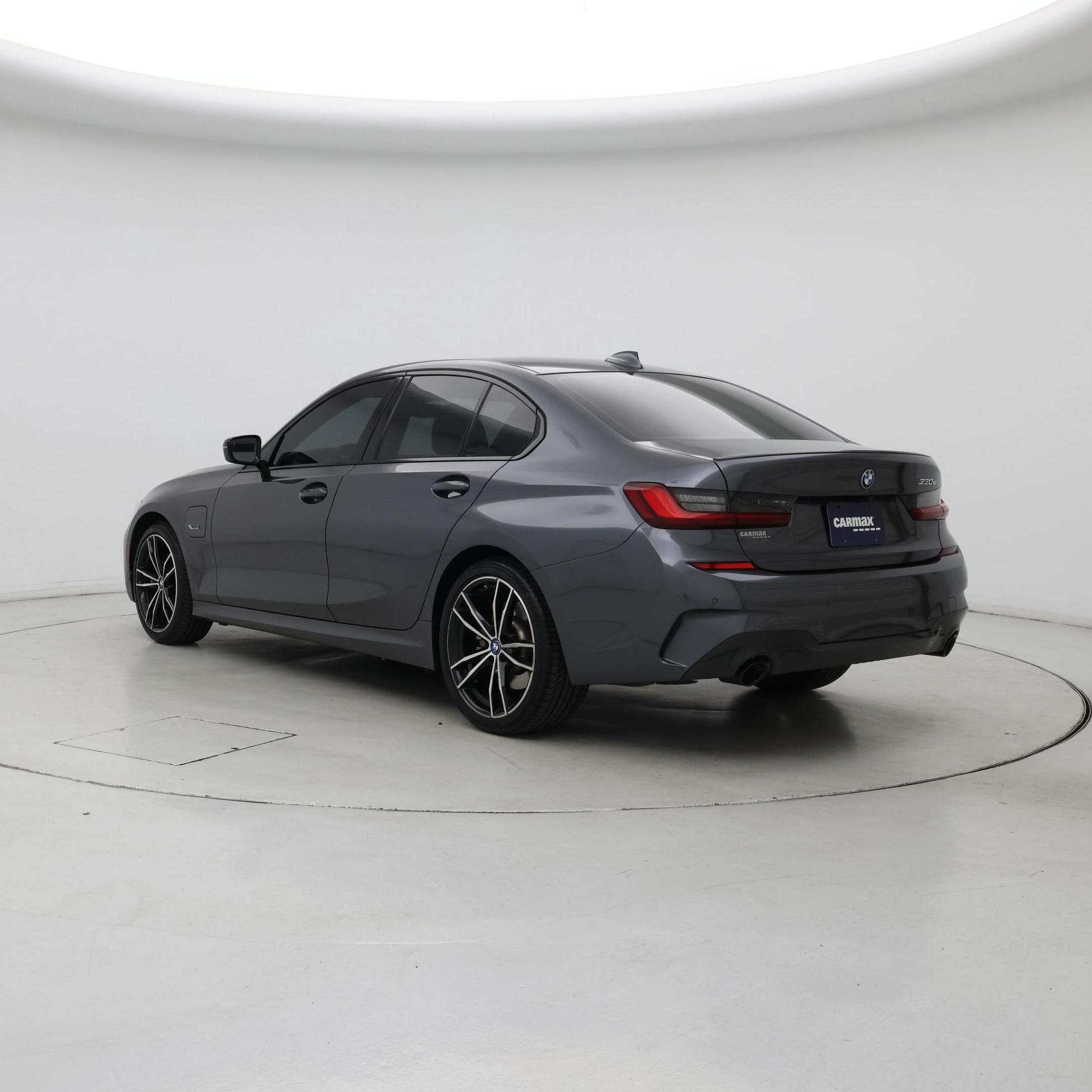 Thumbnail: 2022 BMW 3 Series - 2