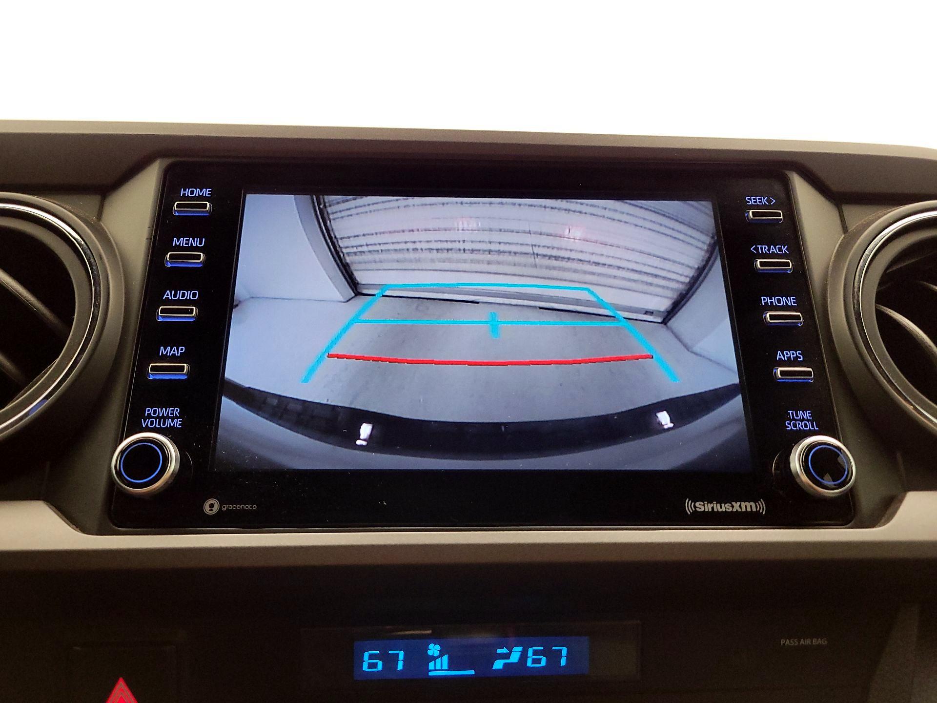 Thumbnail: 2021 Toyota Tacoma - 14