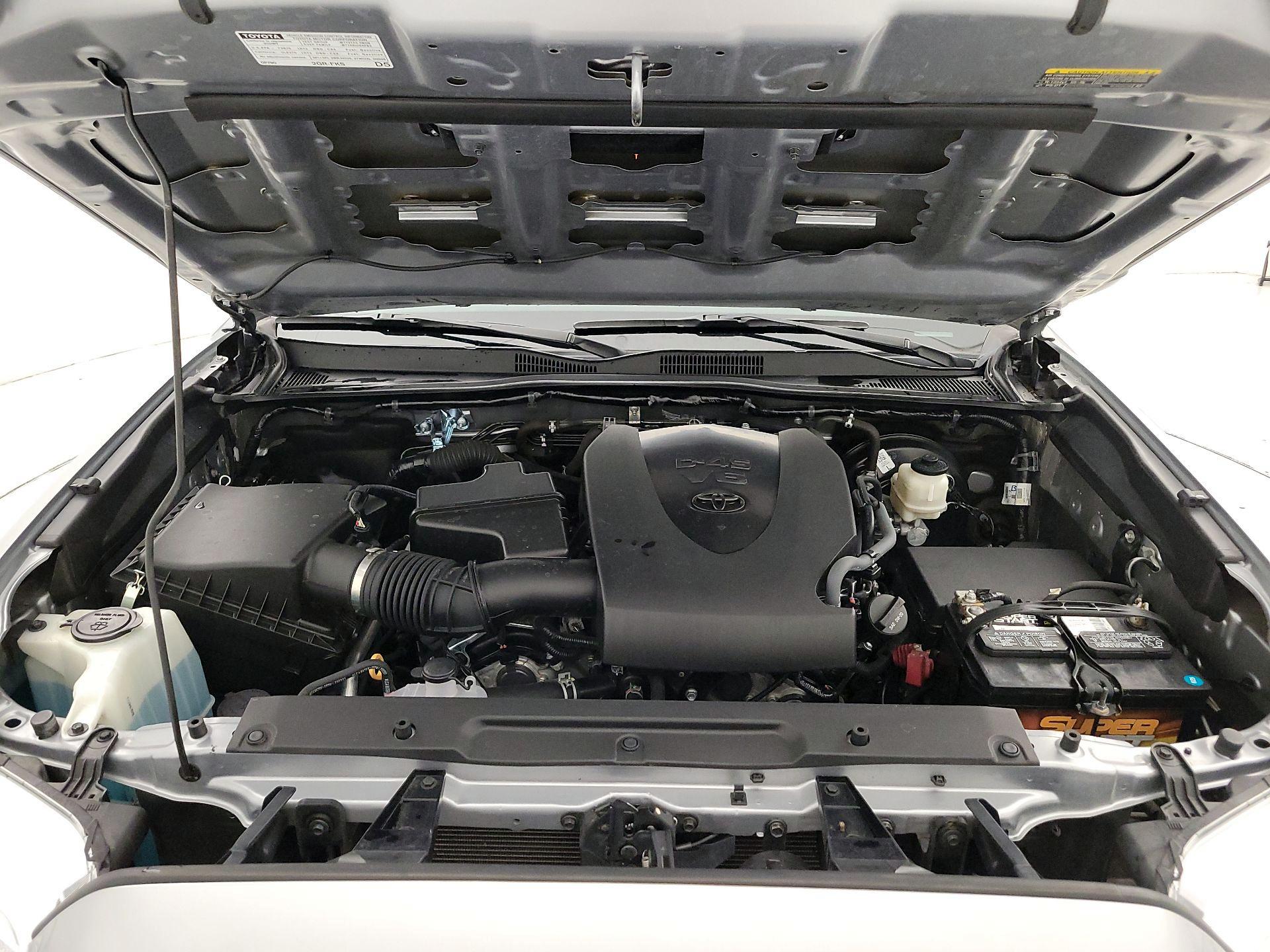 Thumbnail: 2021 Toyota Tacoma - 20