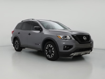 2020 Nissan Pathfinder SL
