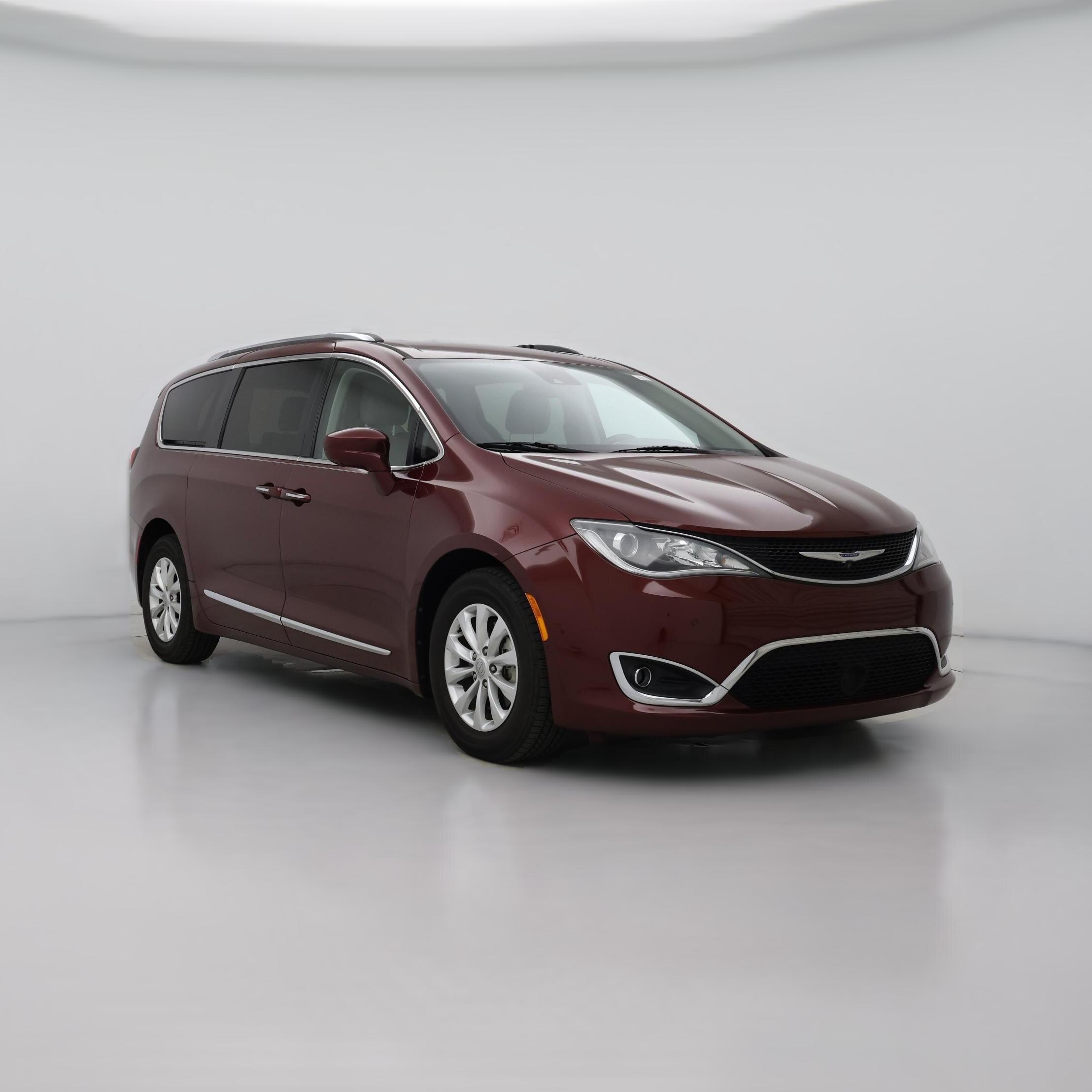Thumbnail: 2018 Chrysler Pacifica - 1