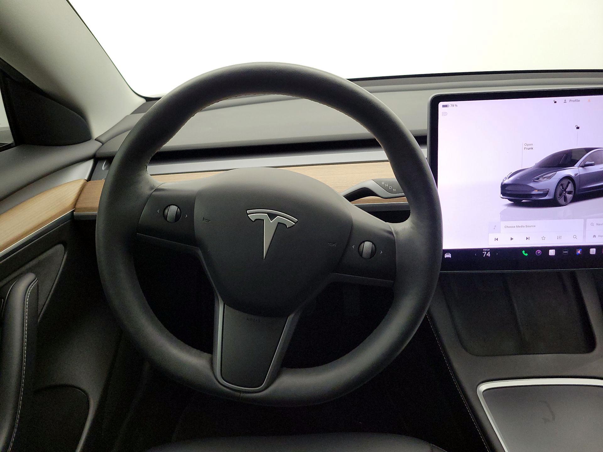 Thumbnail: 2022 Tesla Model 3 - 10