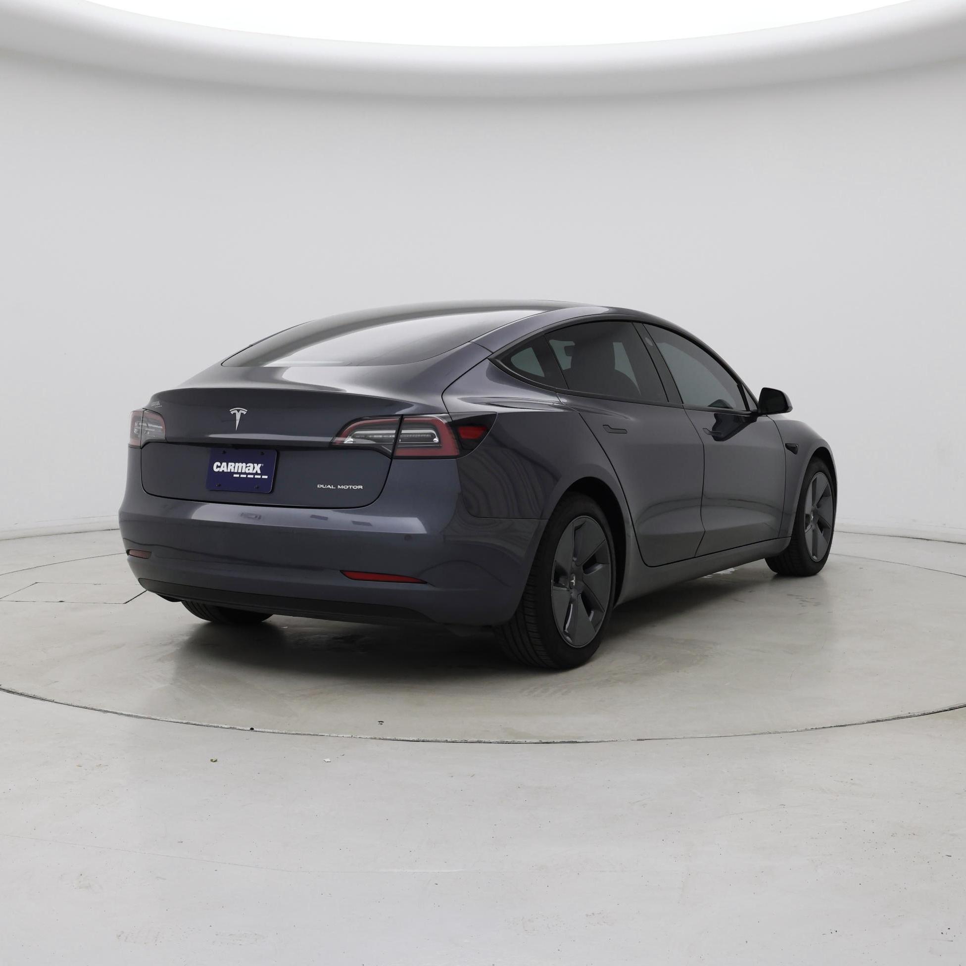 Thumbnail: 2022 Tesla Model 3 - 8