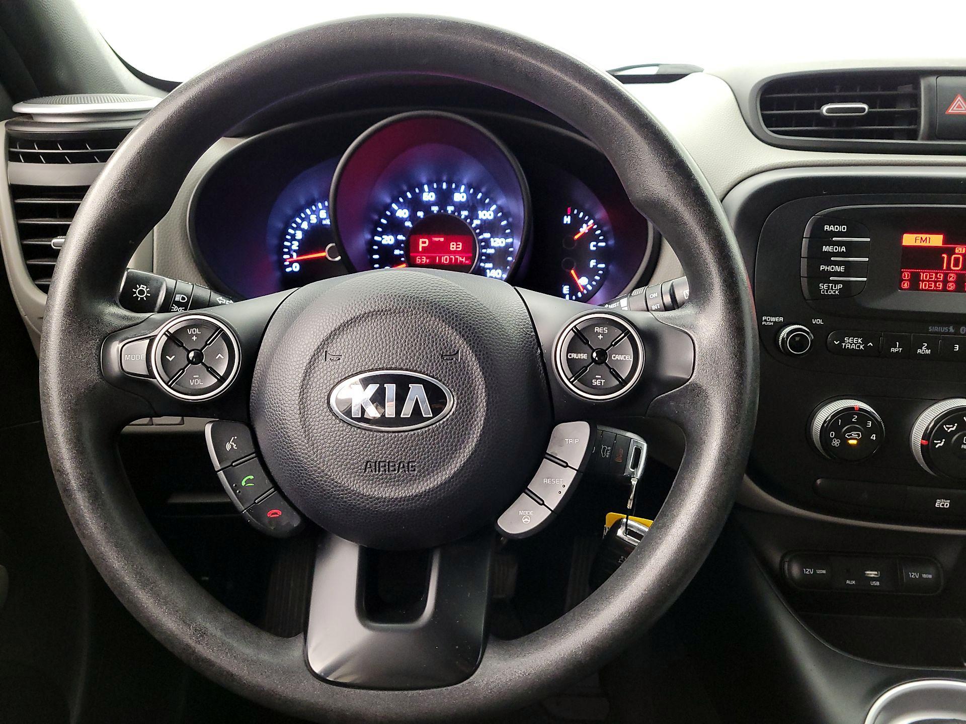 Thumbnail: 2015 Kia Soul - 10