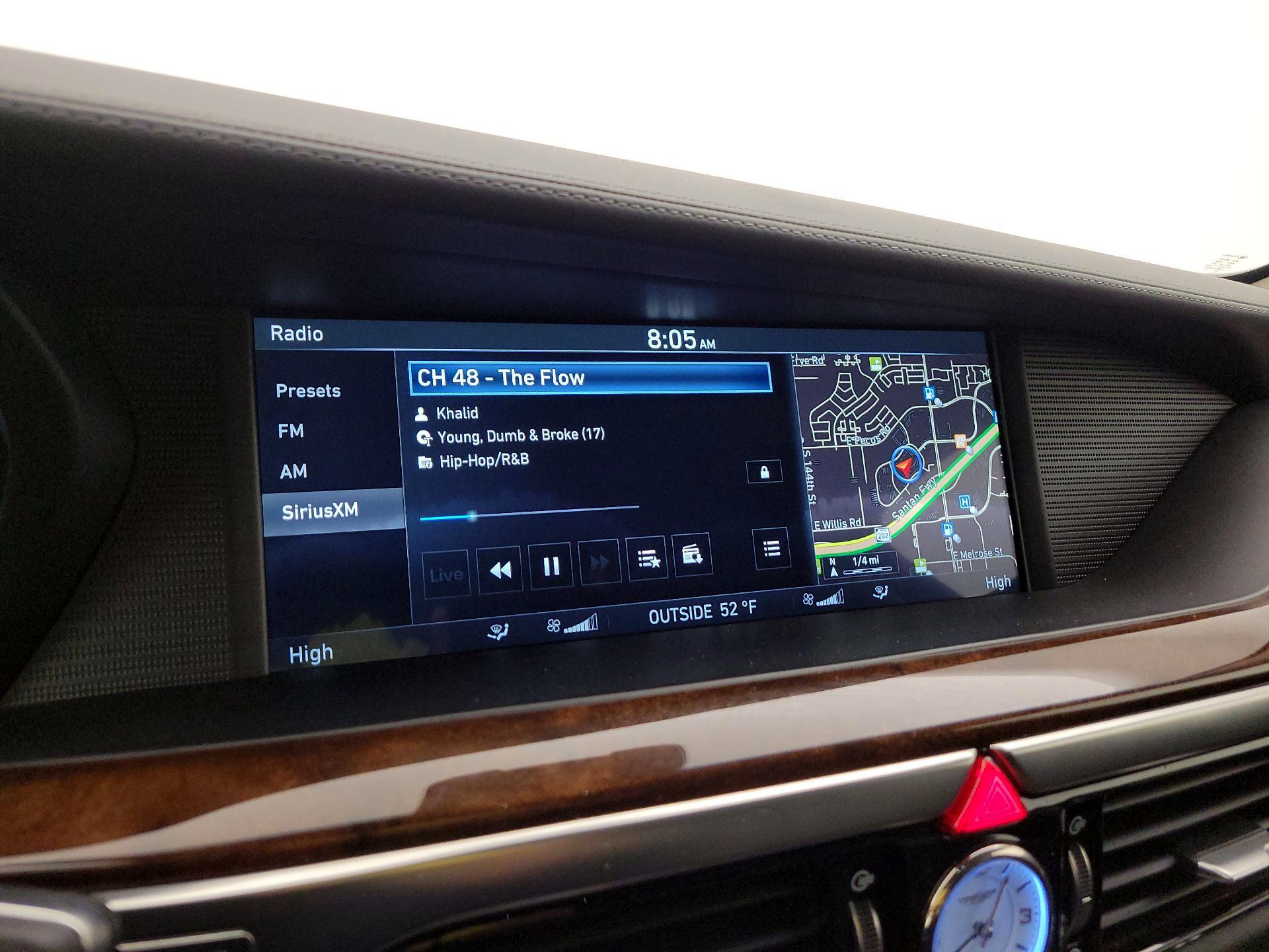 Thumbnail: 2018 Genesis G90 - 16