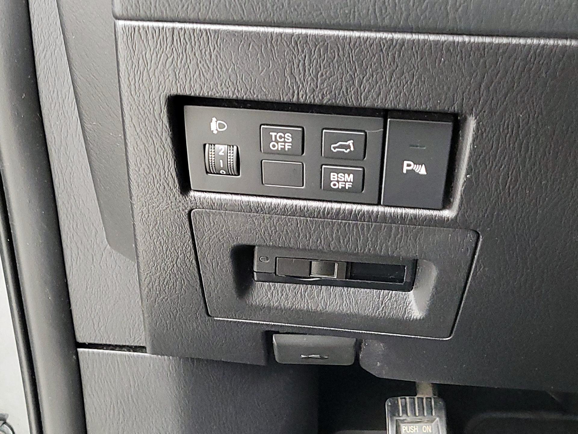 Thumbnail: 2015 Mazda CX-9 - 13