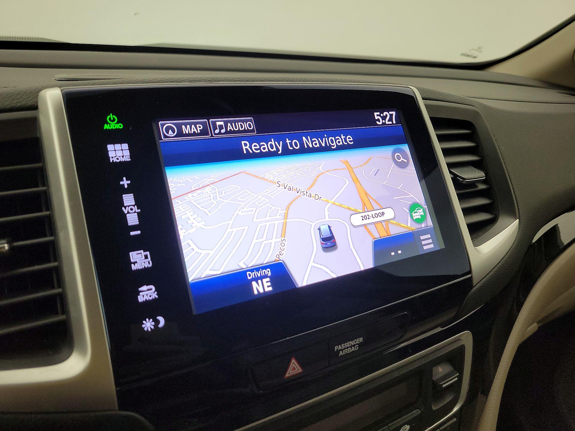 Thumbnail: 2016 Honda Pilot - 14