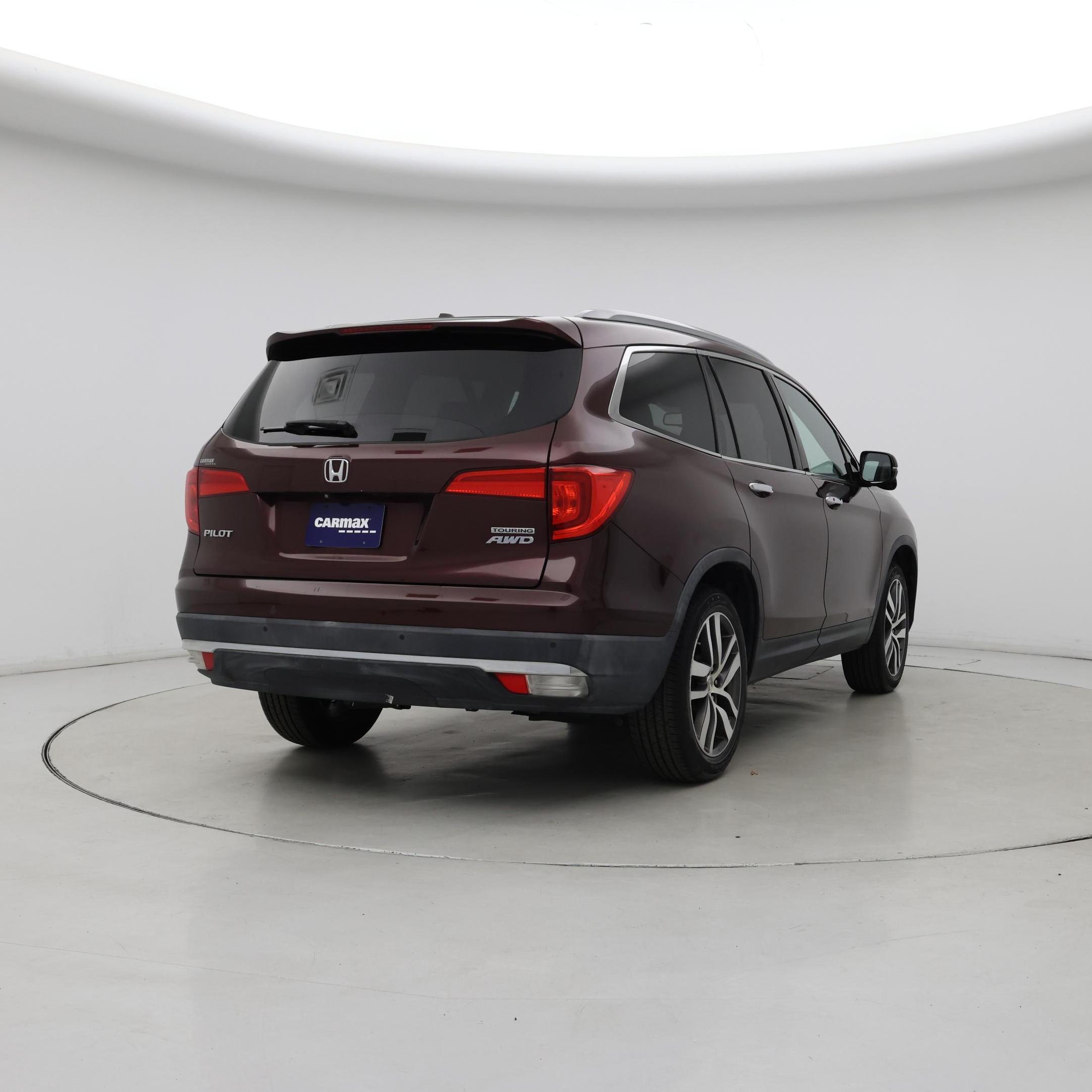 Thumbnail: 2016 Honda Pilot - 8