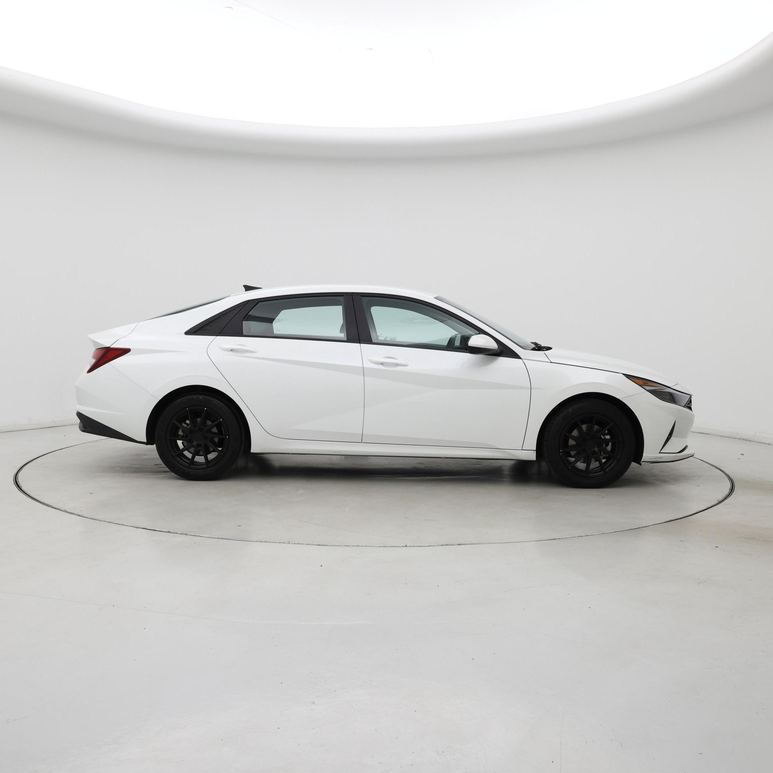 Thumbnail: 2021 Hyundai Elantra - 7