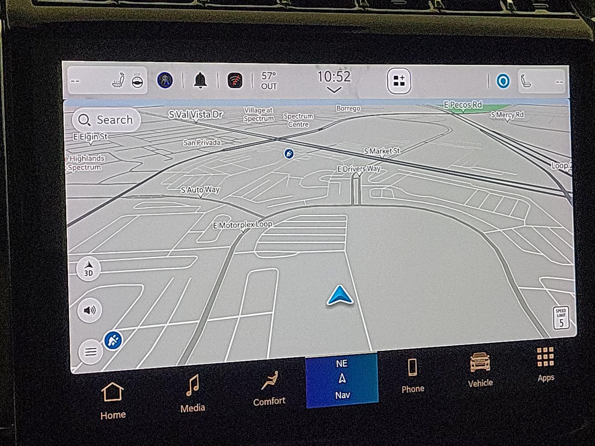 Thumbnail: 2023 Jeep Grand Cherokee - 14