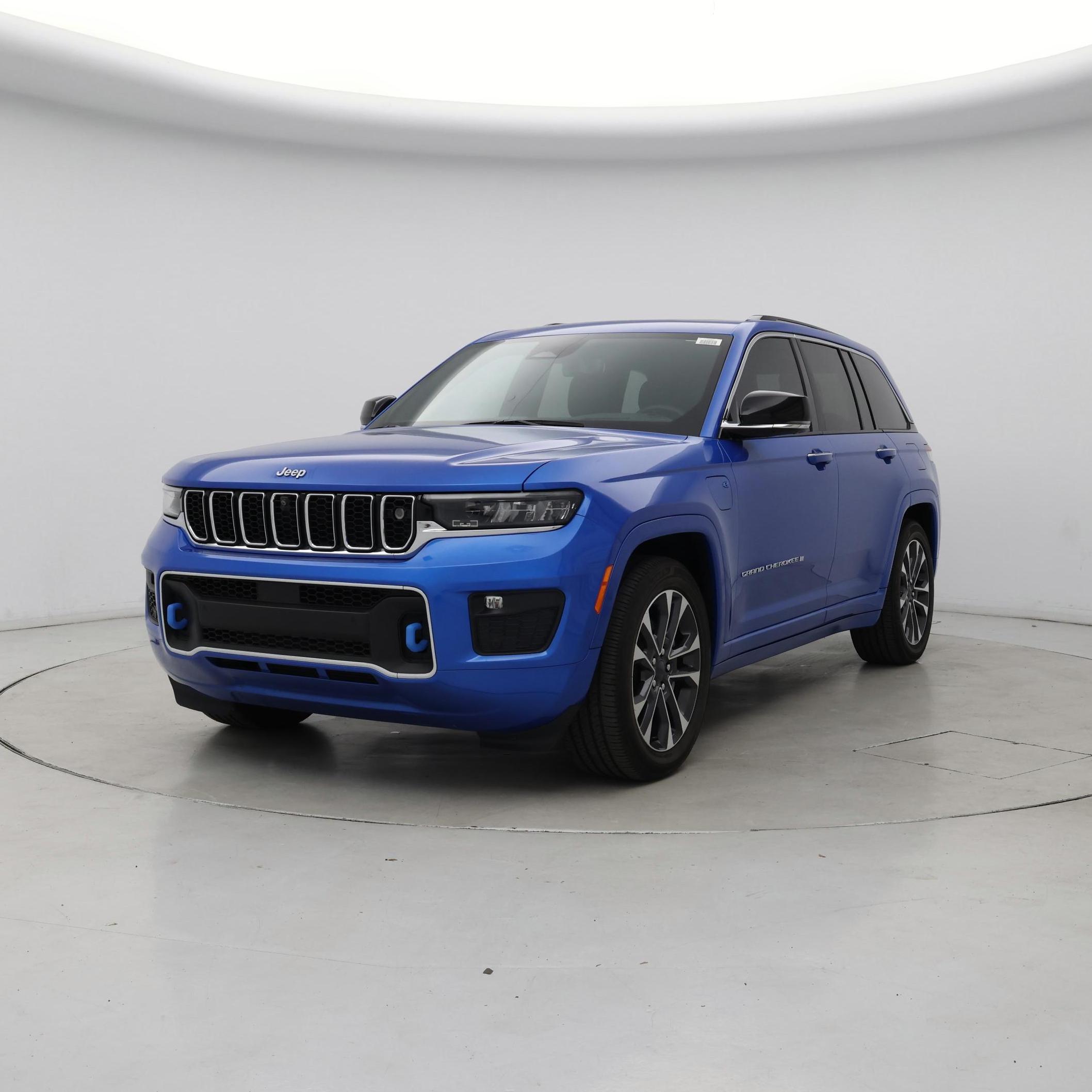 Thumbnail: 2023 Jeep Grand Cherokee - 4