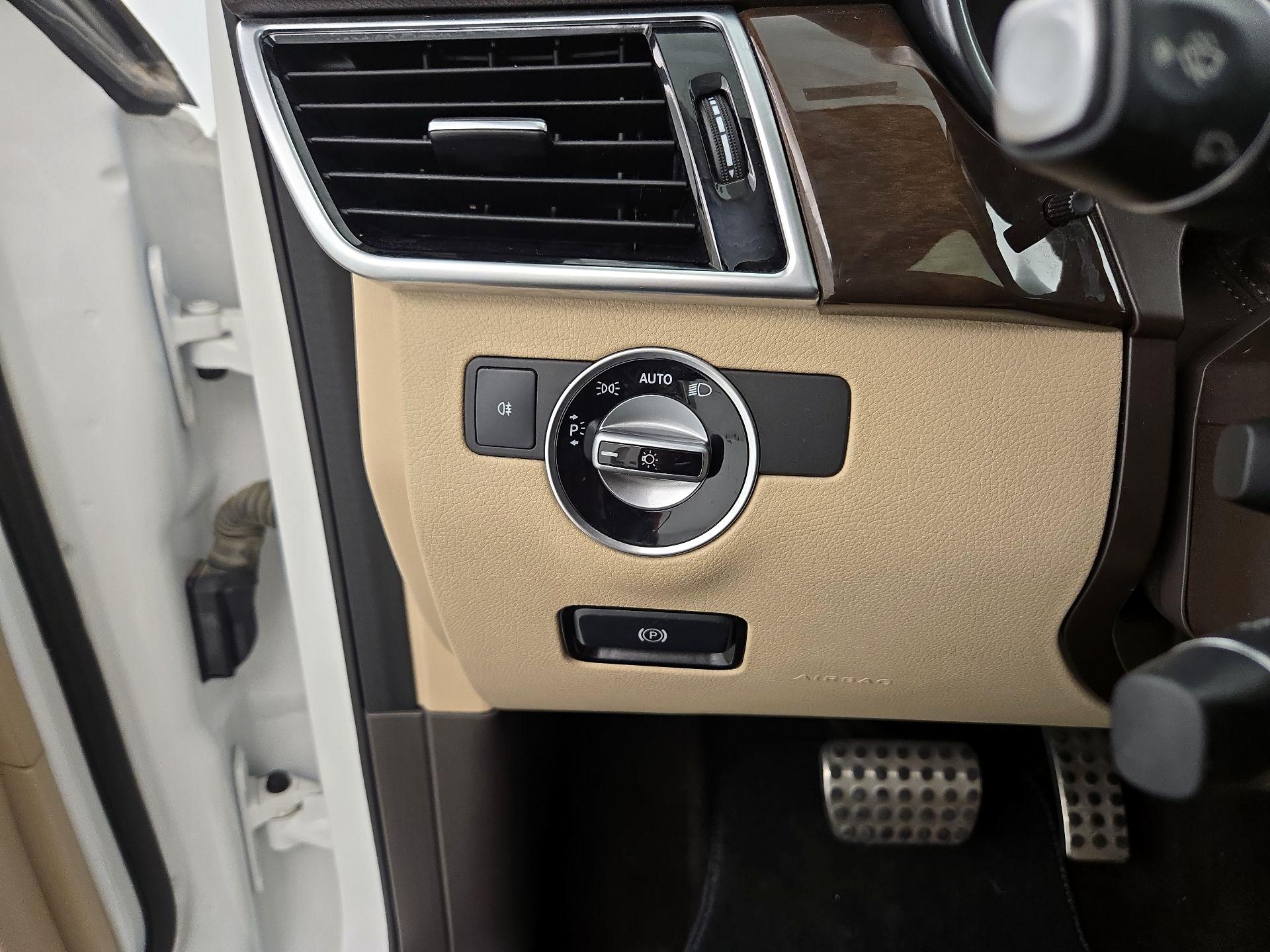 Thumbnail: 2019 Mercedes-Benz GLE - 13