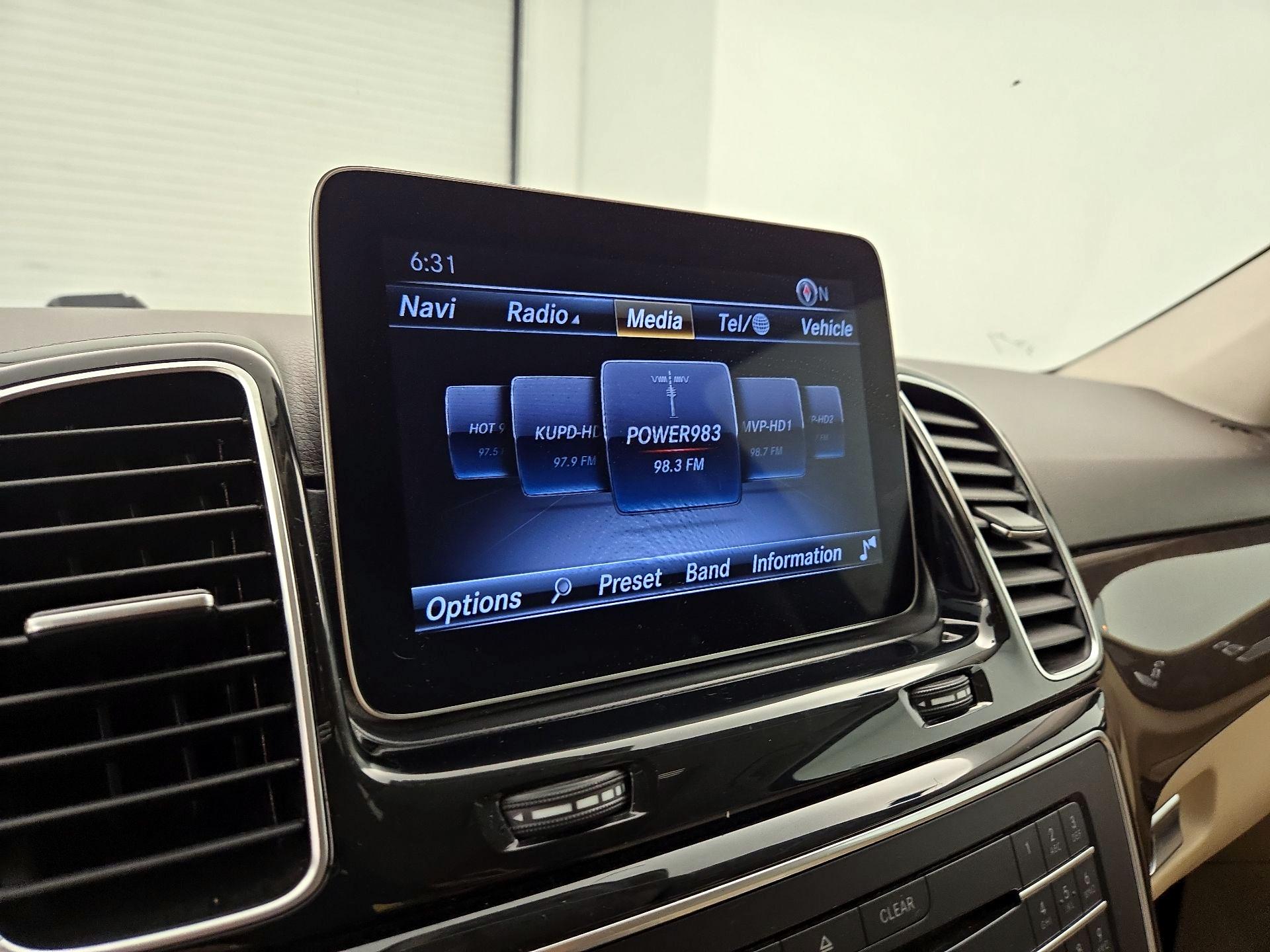 Thumbnail: 2019 Mercedes-Benz GLE - 15