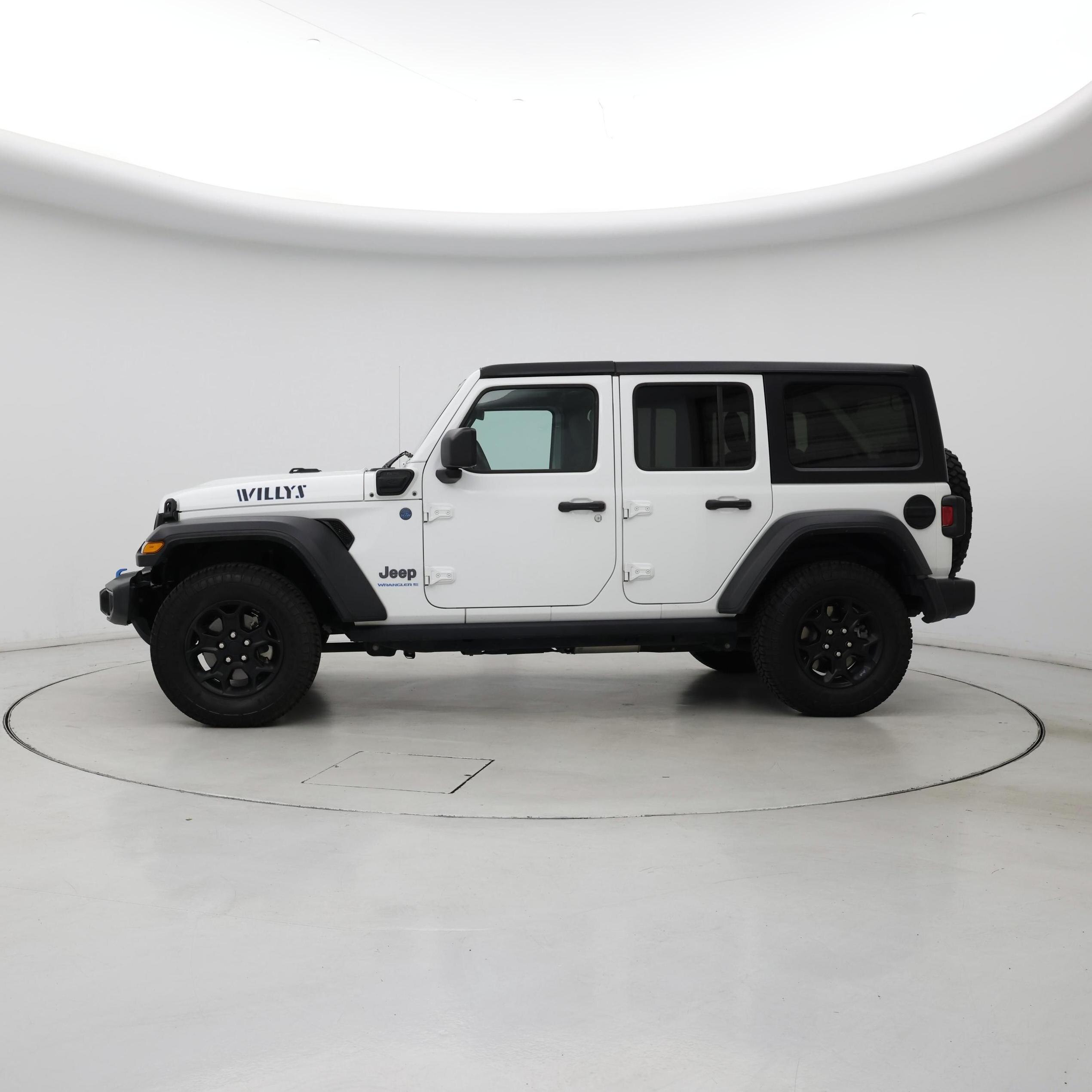 Thumbnail: 2023 Jeep Wrangler - 3