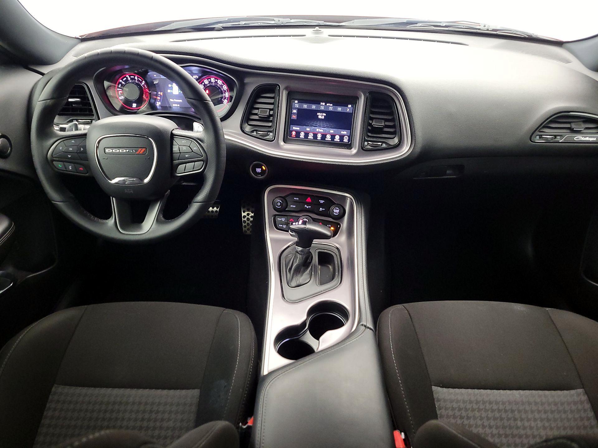 Thumbnail: 2021 Dodge Challenger - 9