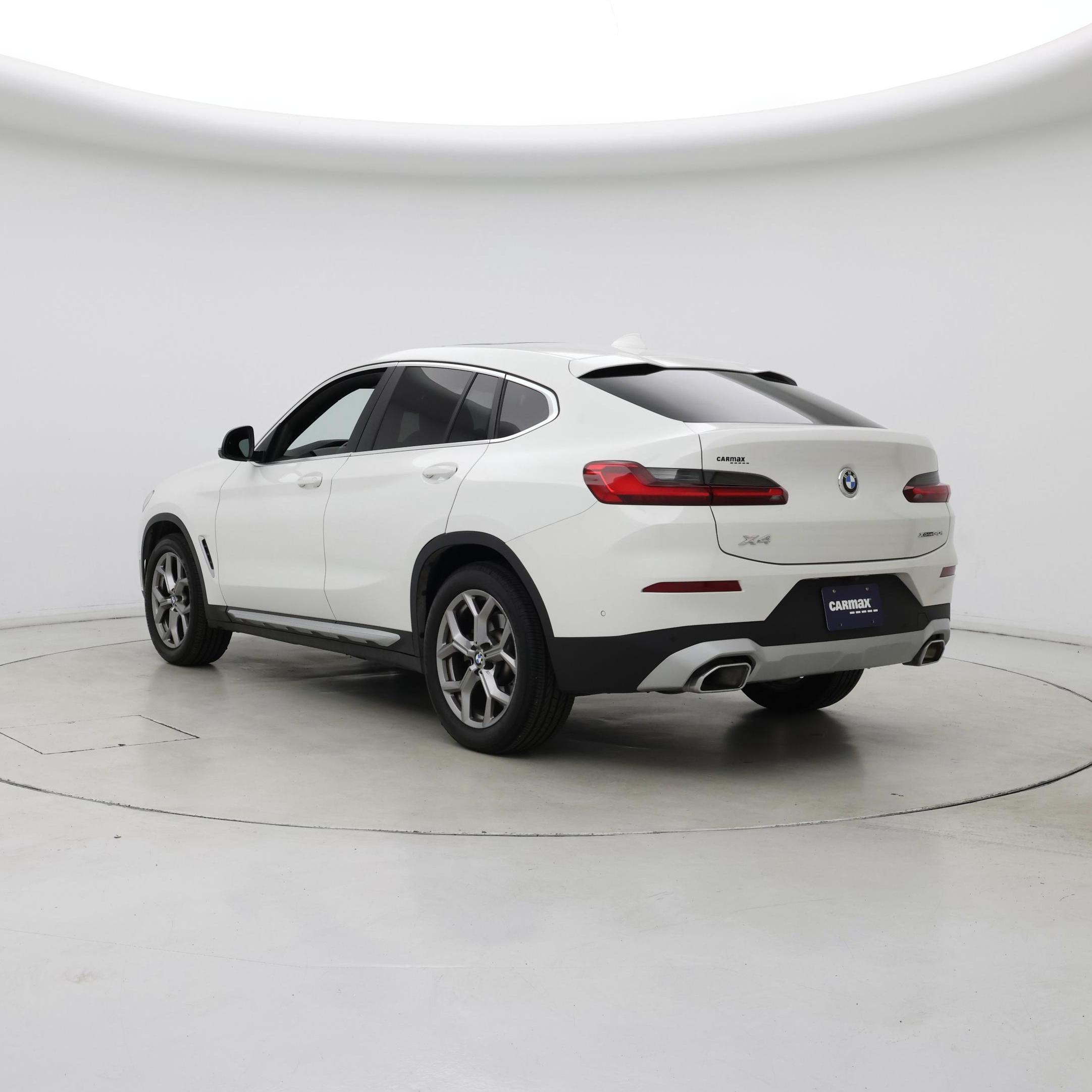 Thumbnail: 2023 BMW X4 - 2