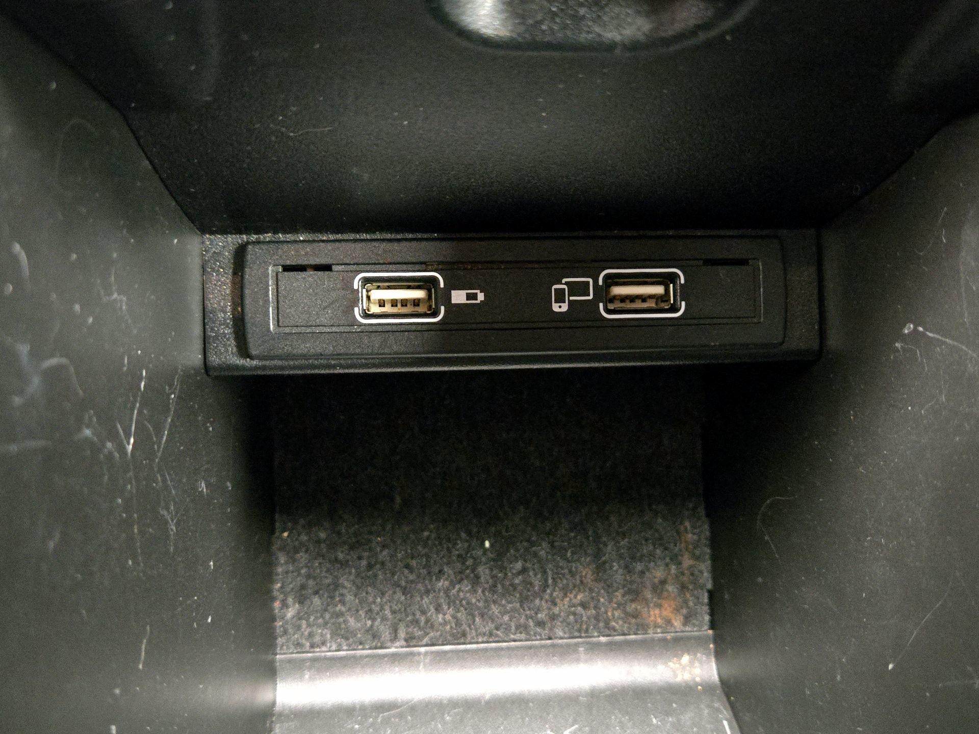 Thumbnail: 2017 Mercedes-Benz GLA - 18