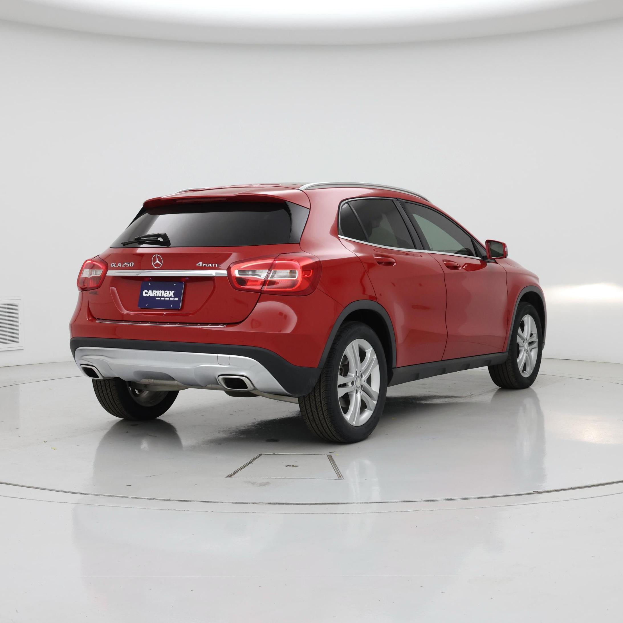 Thumbnail: 2016 Mercedes-Benz GLA - 8