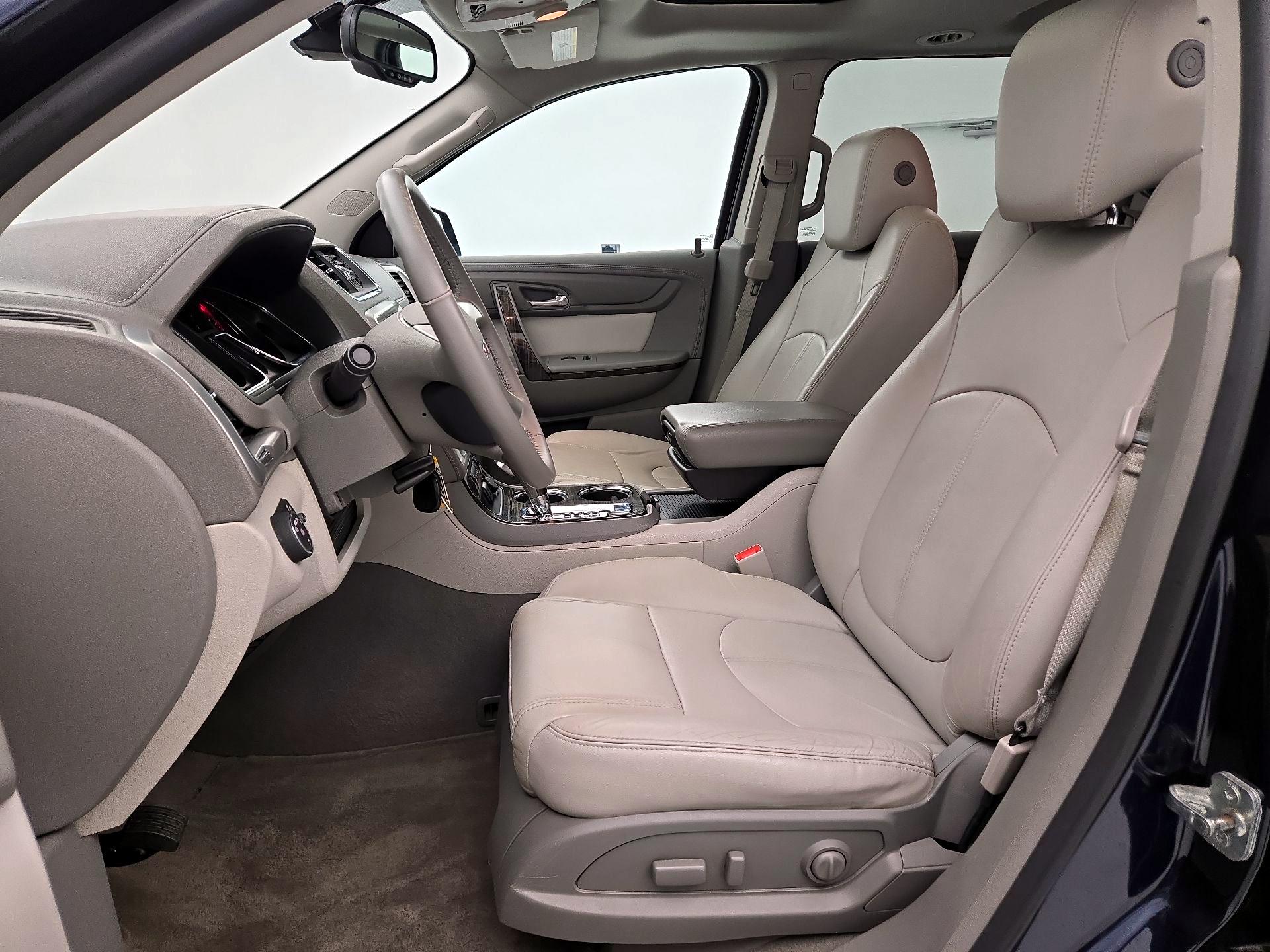 Thumbnail: 2016 GMC Acadia - 11