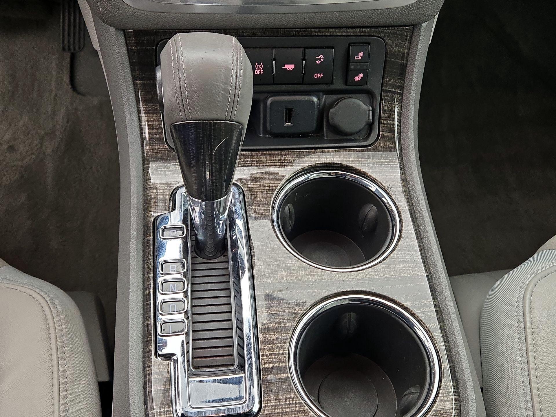 Thumbnail: 2016 GMC Acadia - 18