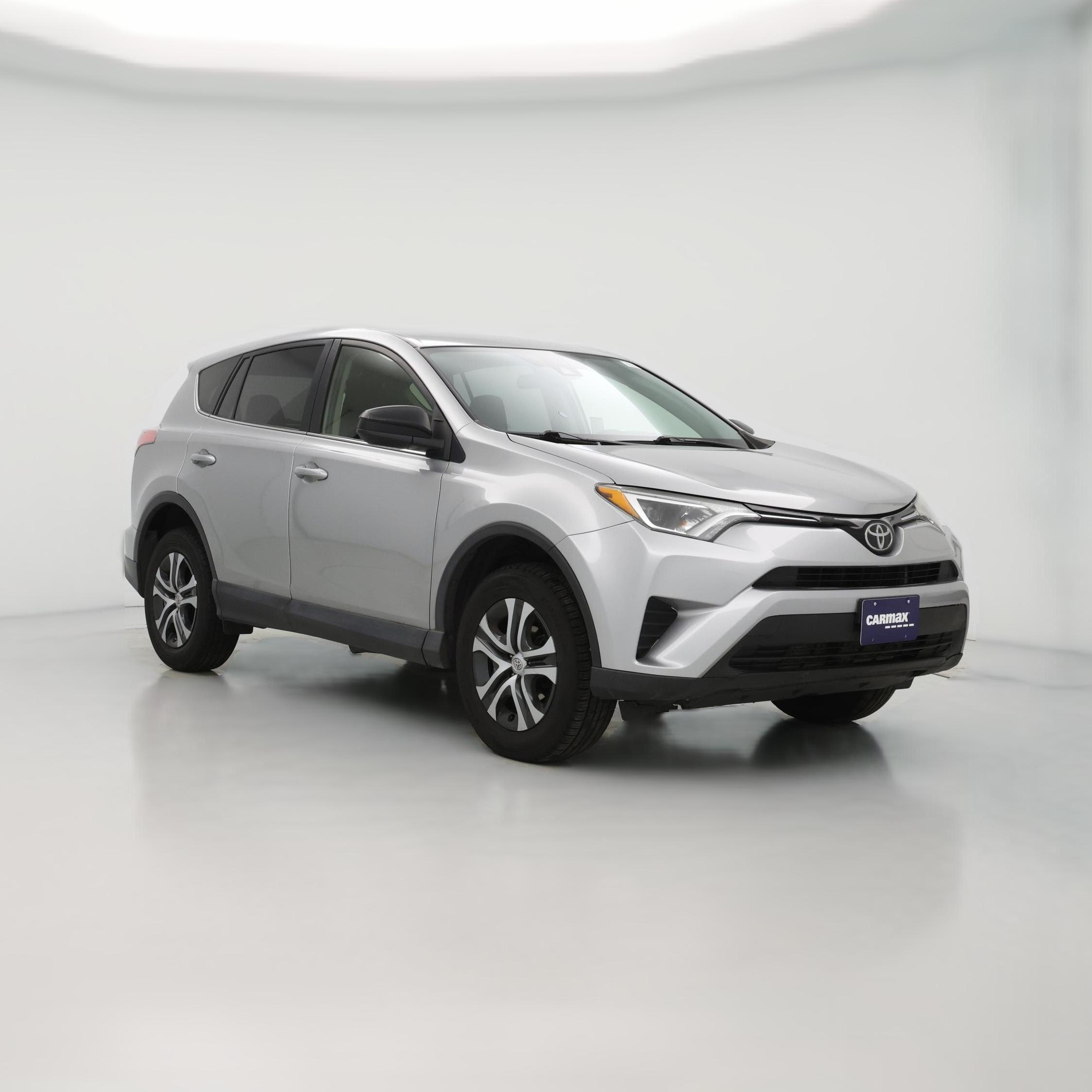 Thumbnail: 2018 Toyota RAV4 - 1