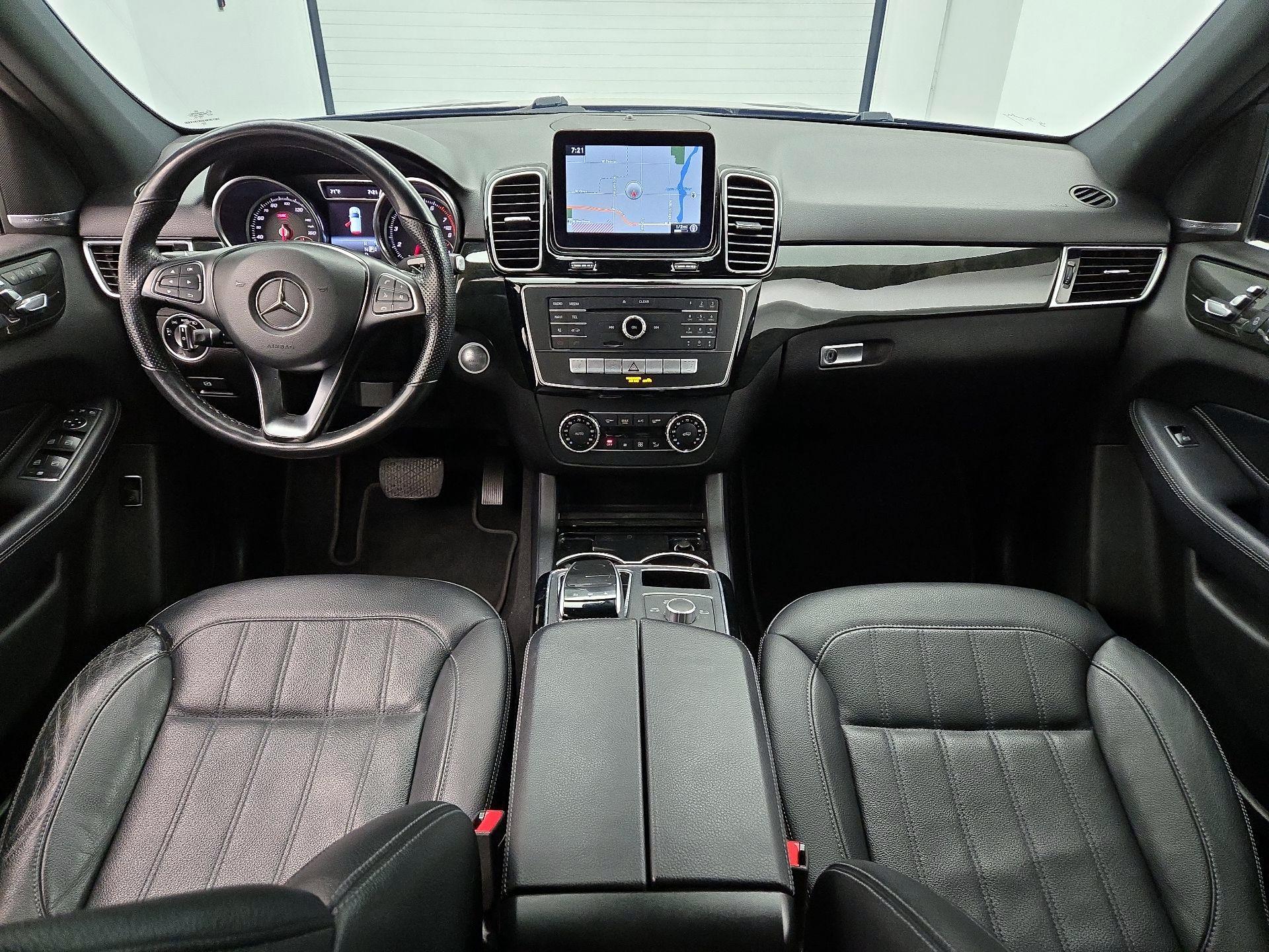 Thumbnail: 2018 Mercedes-Benz GLE - 9