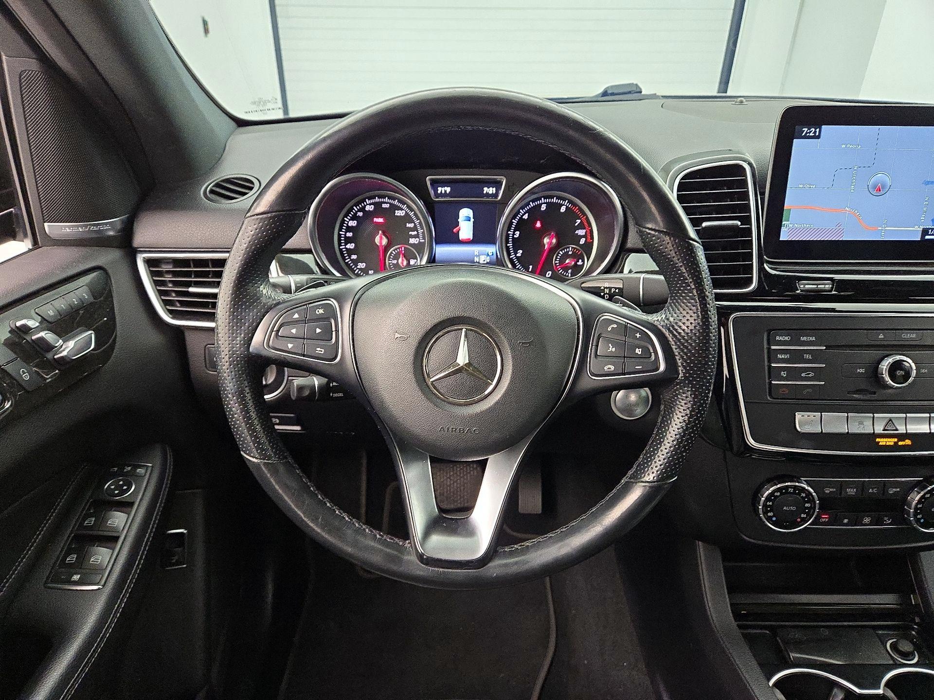 Thumbnail: 2018 Mercedes-Benz GLE - 10