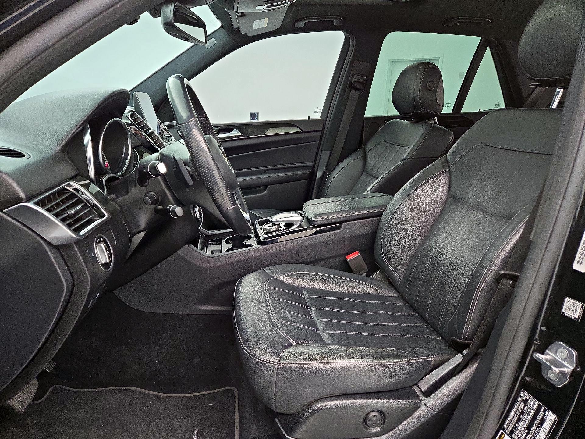 Thumbnail: 2018 Mercedes-Benz GLE - 11