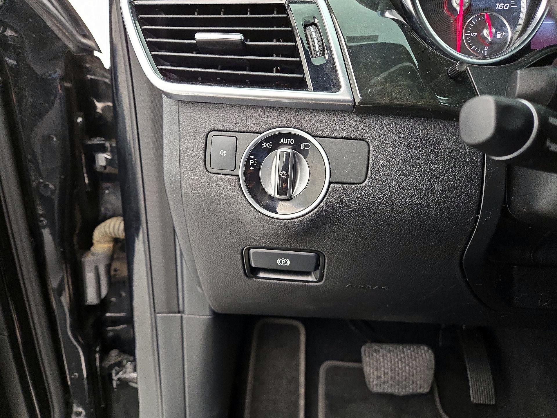 Thumbnail: 2018 Mercedes-Benz GLE - 13