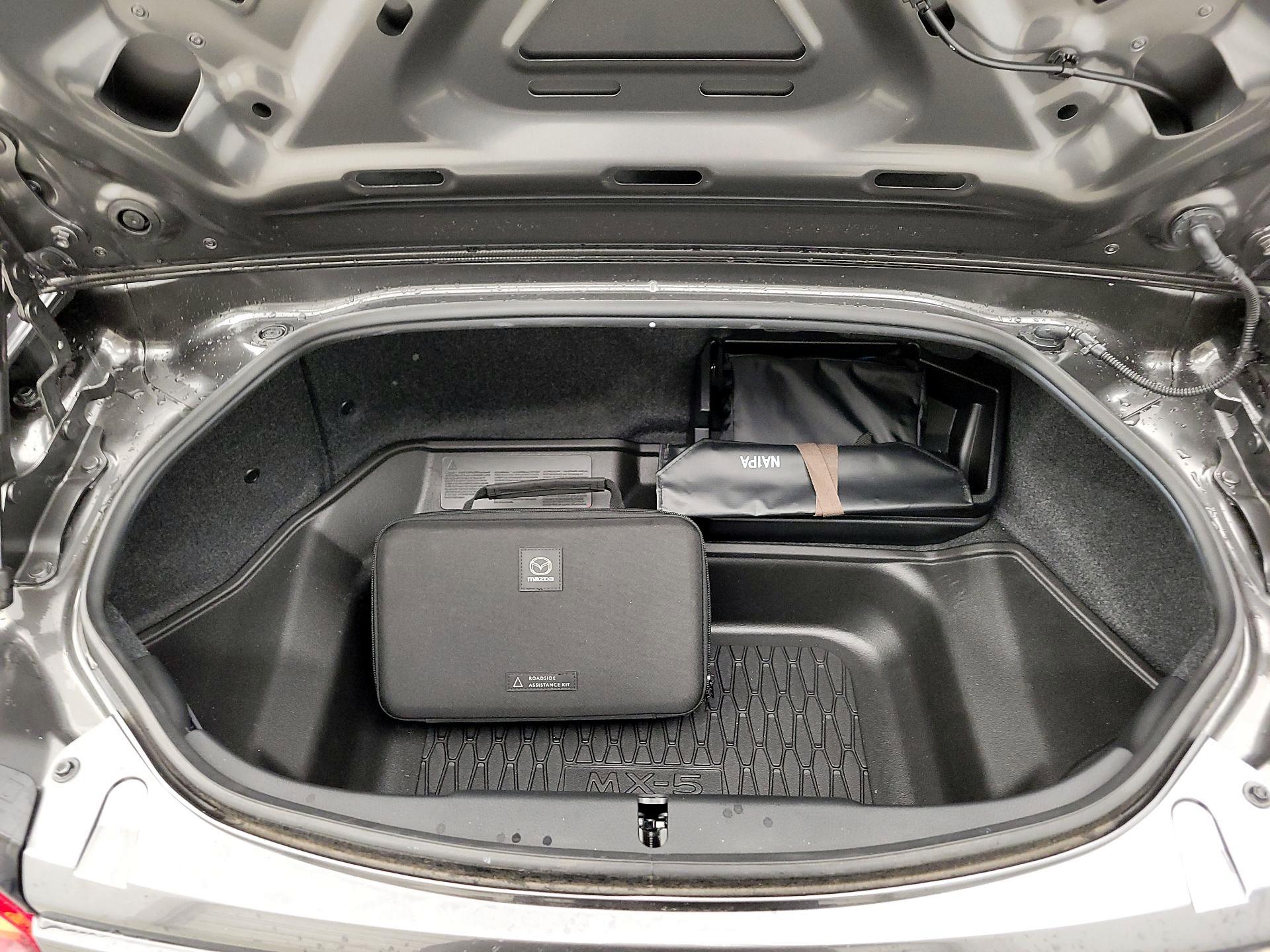 Thumbnail: 2023 Mazda MX-5 Miata - 20