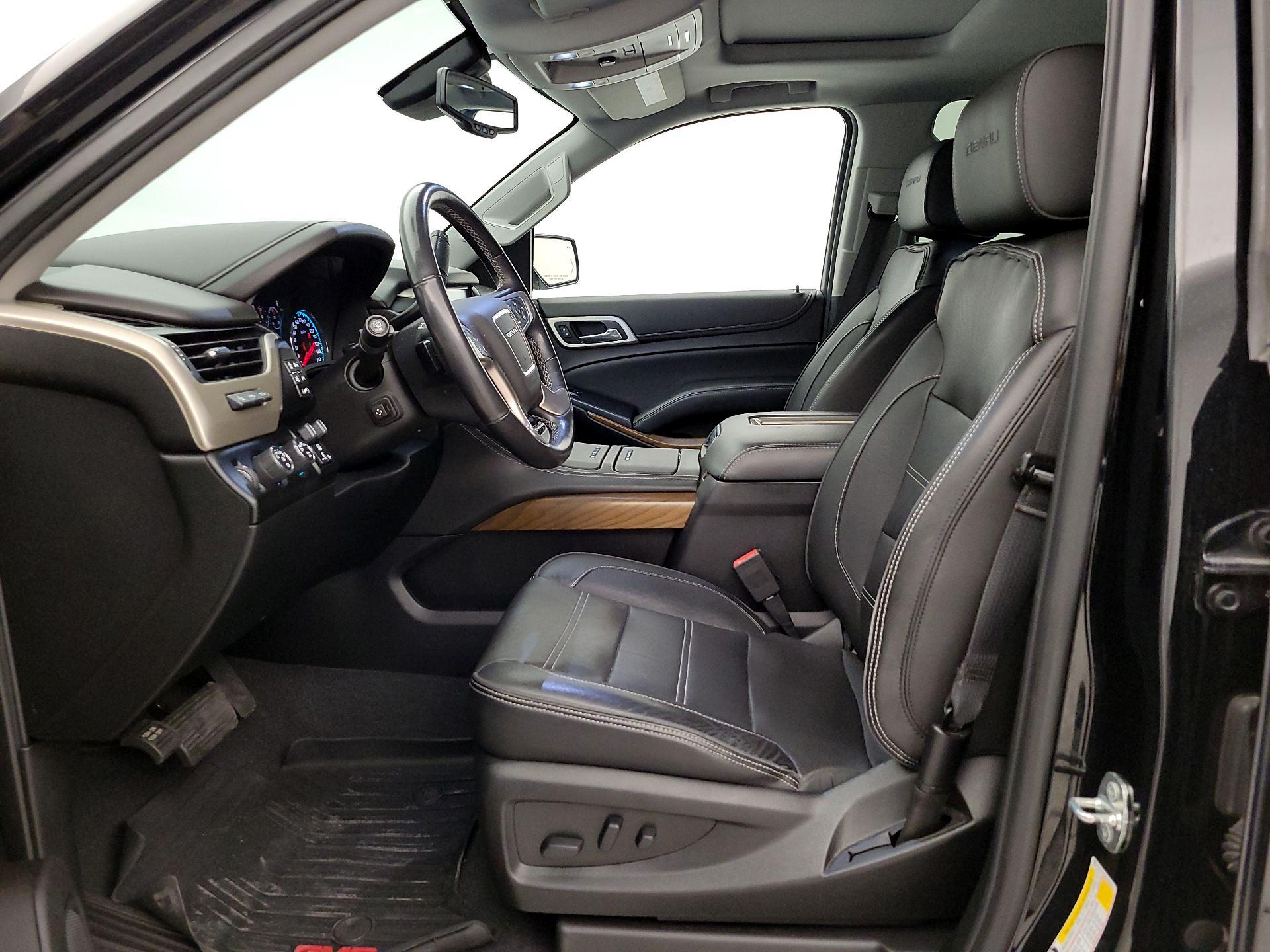 Thumbnail: 2020 GMC Yukon XL - 11